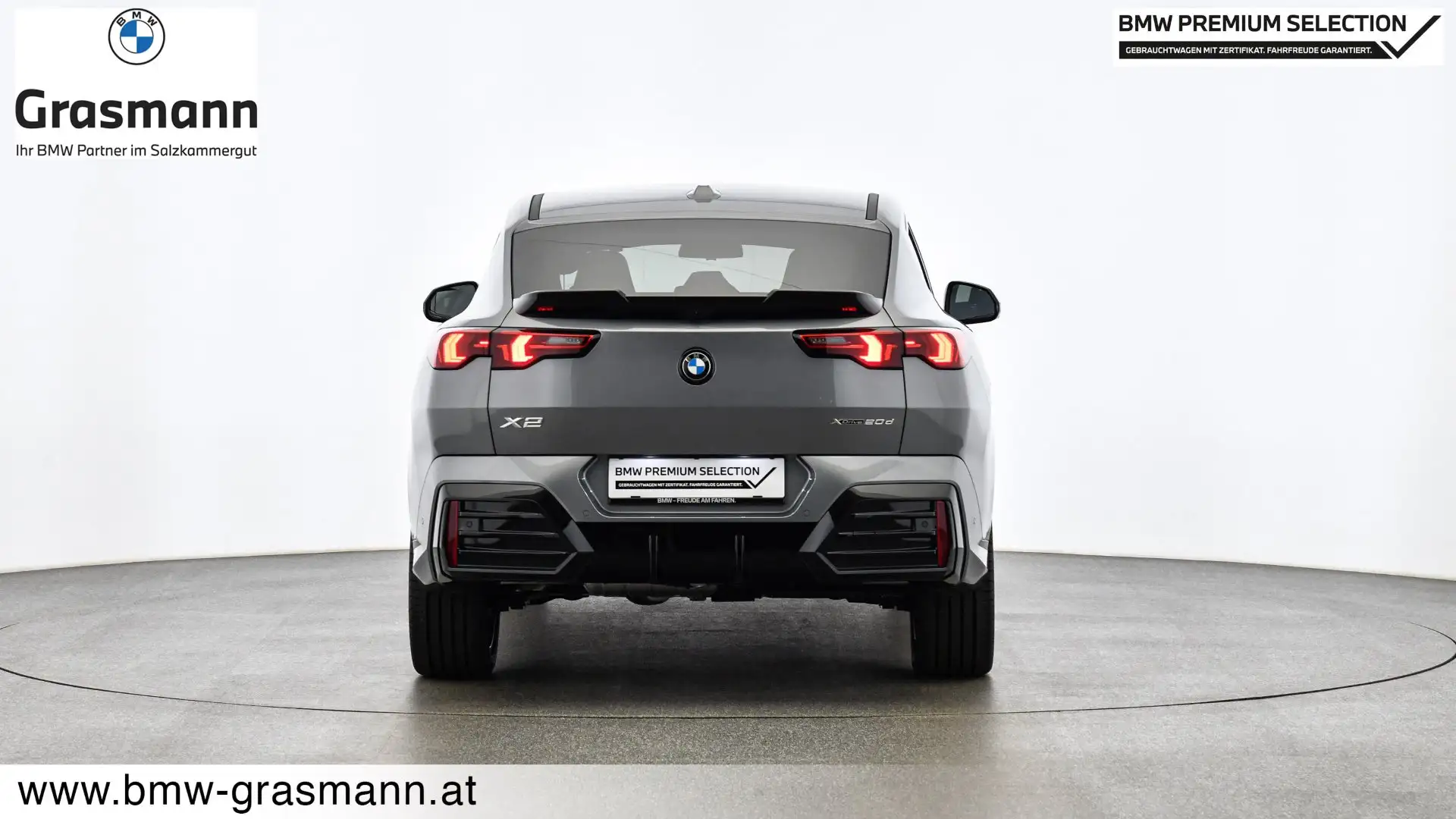 BMW X2 20d xDrive Grau - 2