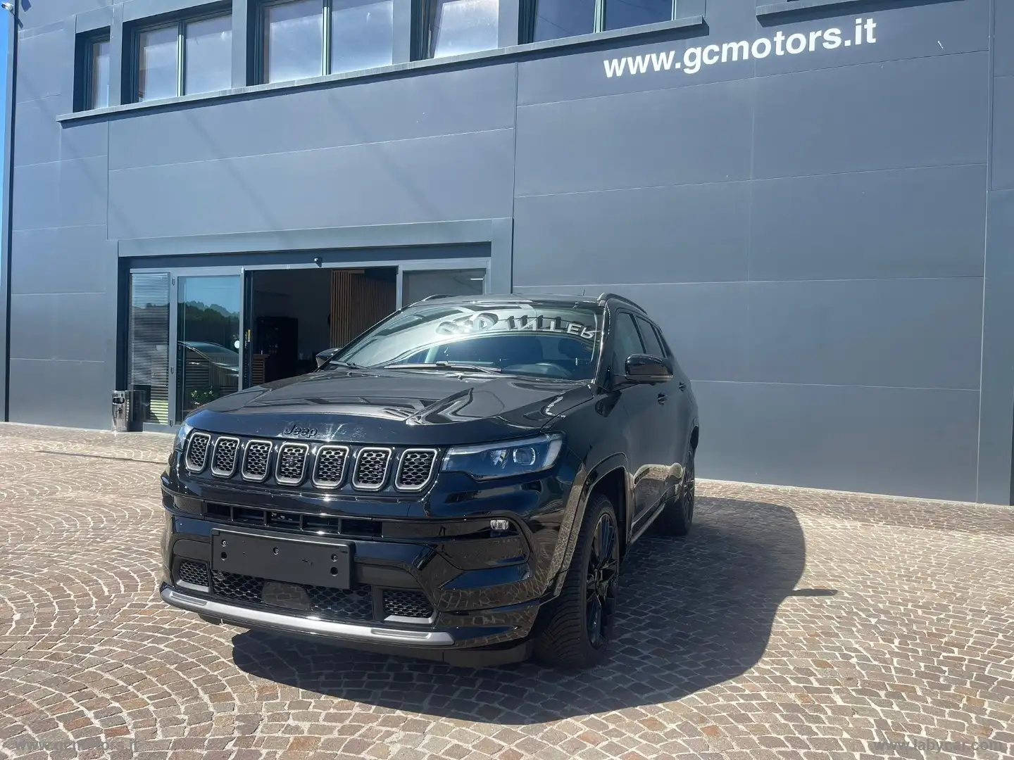 Jeep Compass 1.5 T4 130CV MHEV 2WD S Schwarz - 1