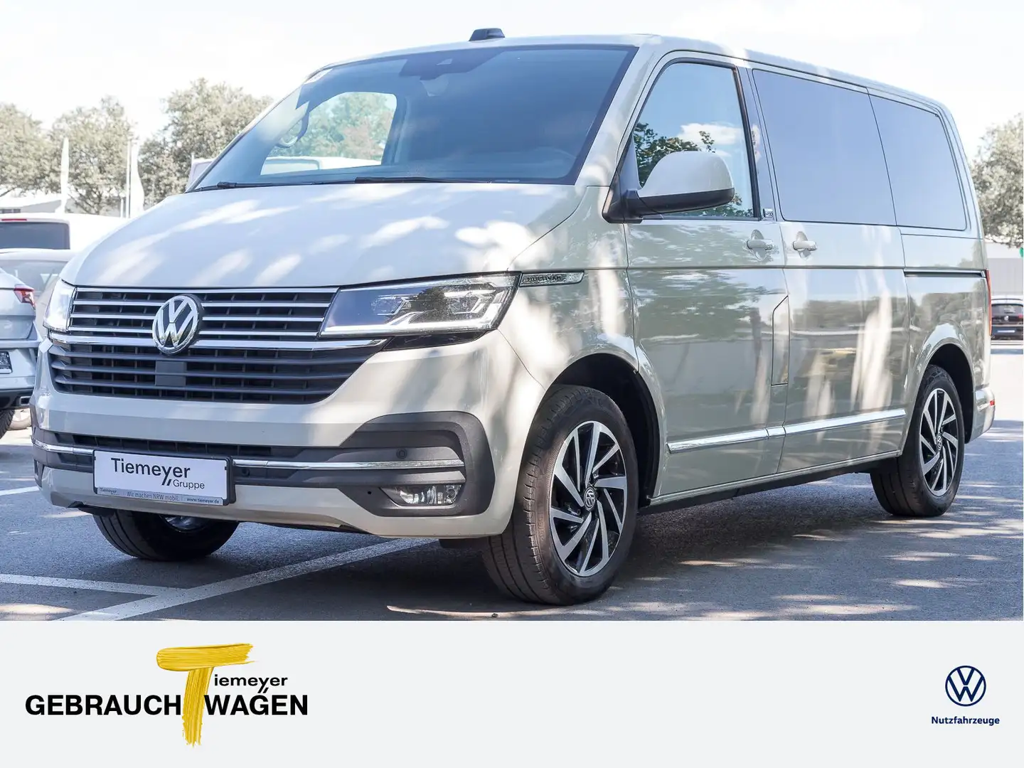 Volkswagen T6.1 Multivan DSG GENERATION SIX AHK KAMERA VIRT Biały - 1