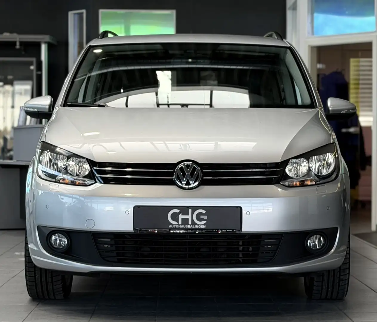 Volkswagen Touran Touran 1.HAND|DSG|SHZ|PDC|SCHECKHEFT! Silber - 2