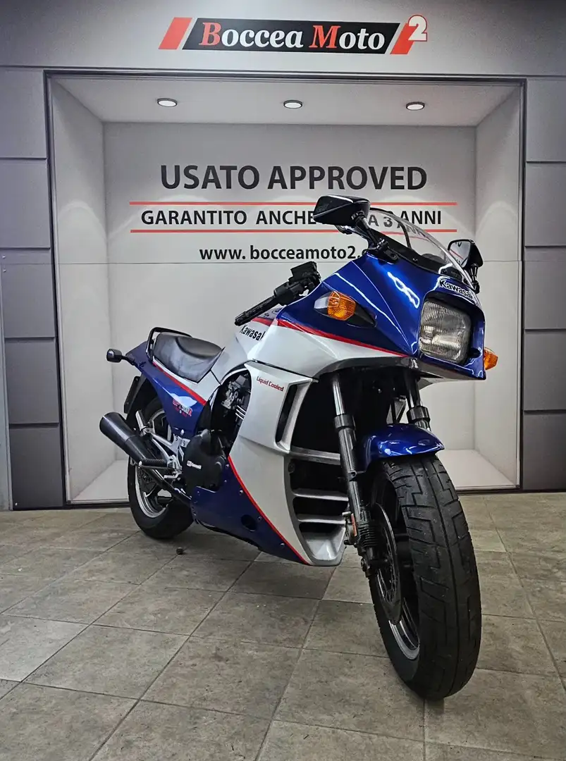 Kawasaki GPZ 900 R Azul - 2