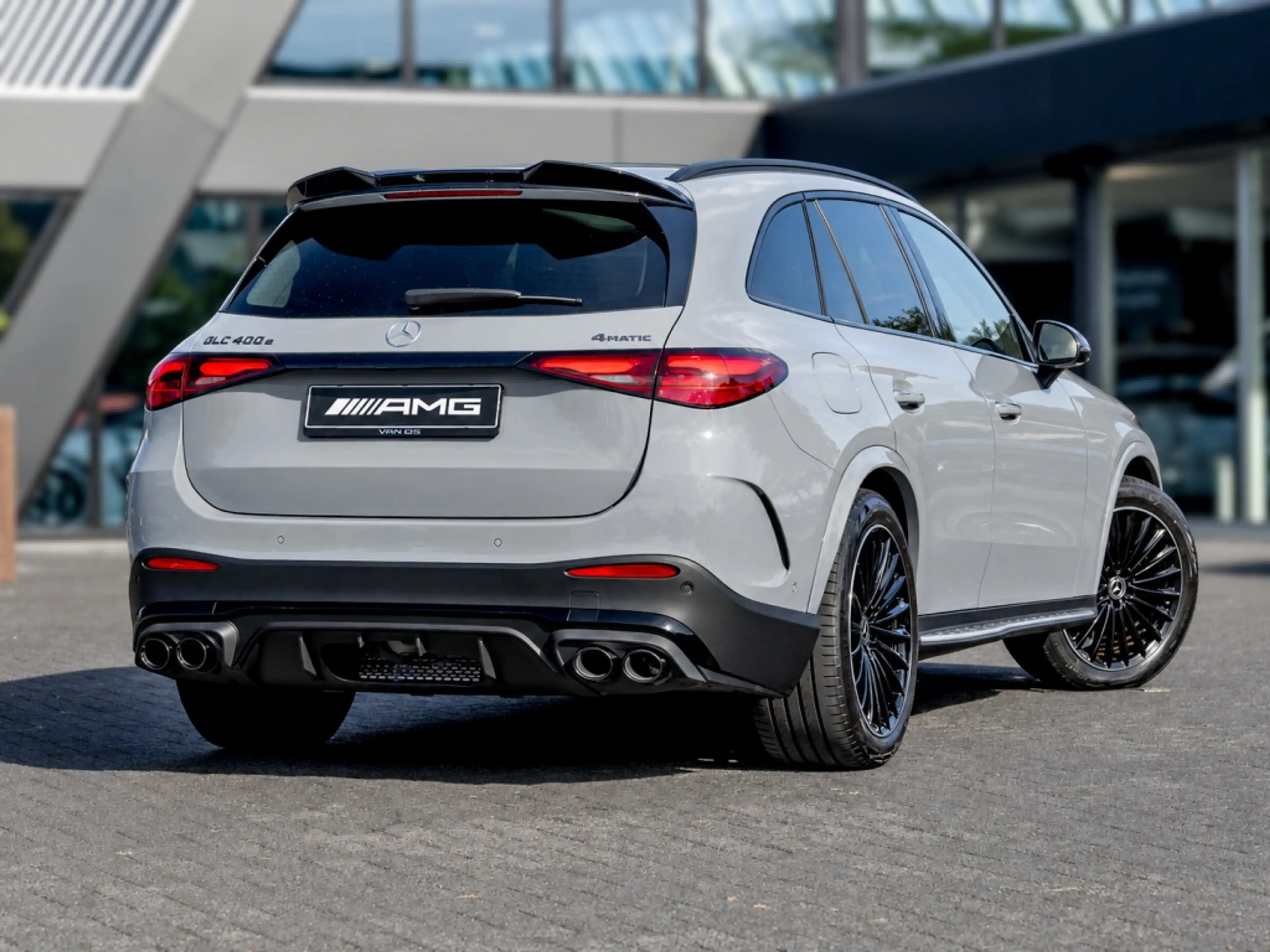 Mercedes-Benz GLC 400 GLC 400e 4MATIC AMG Line | Premium Plus | 2026 | L — photo 2