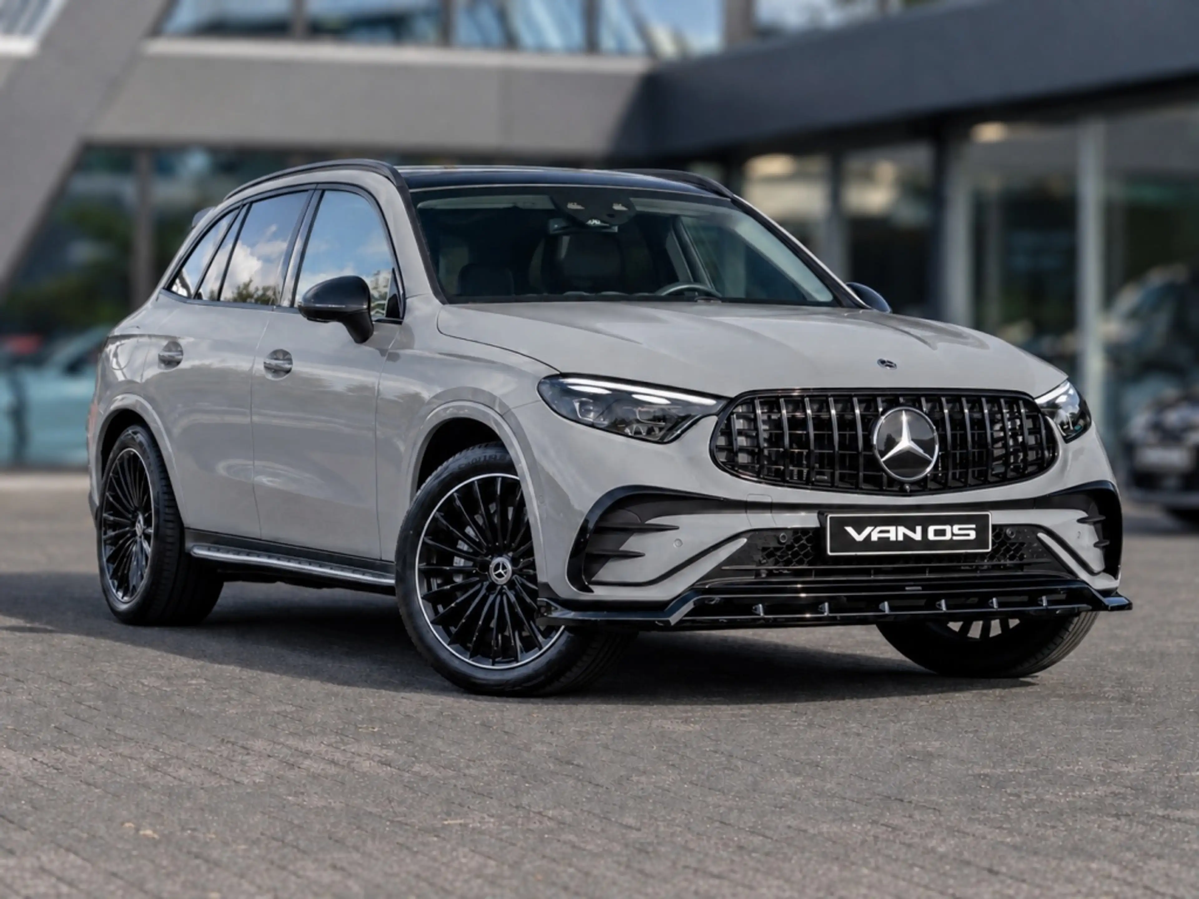 Mercedes-Benz GLC 400 GLC 400e 4MATIC AMG Line | Premium Plus | 2026 | L — photo 5