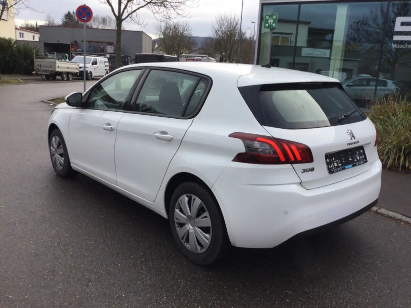 Peugeot 308 Active Pack Automatik 10000 EURO NETTO Weiß - 1