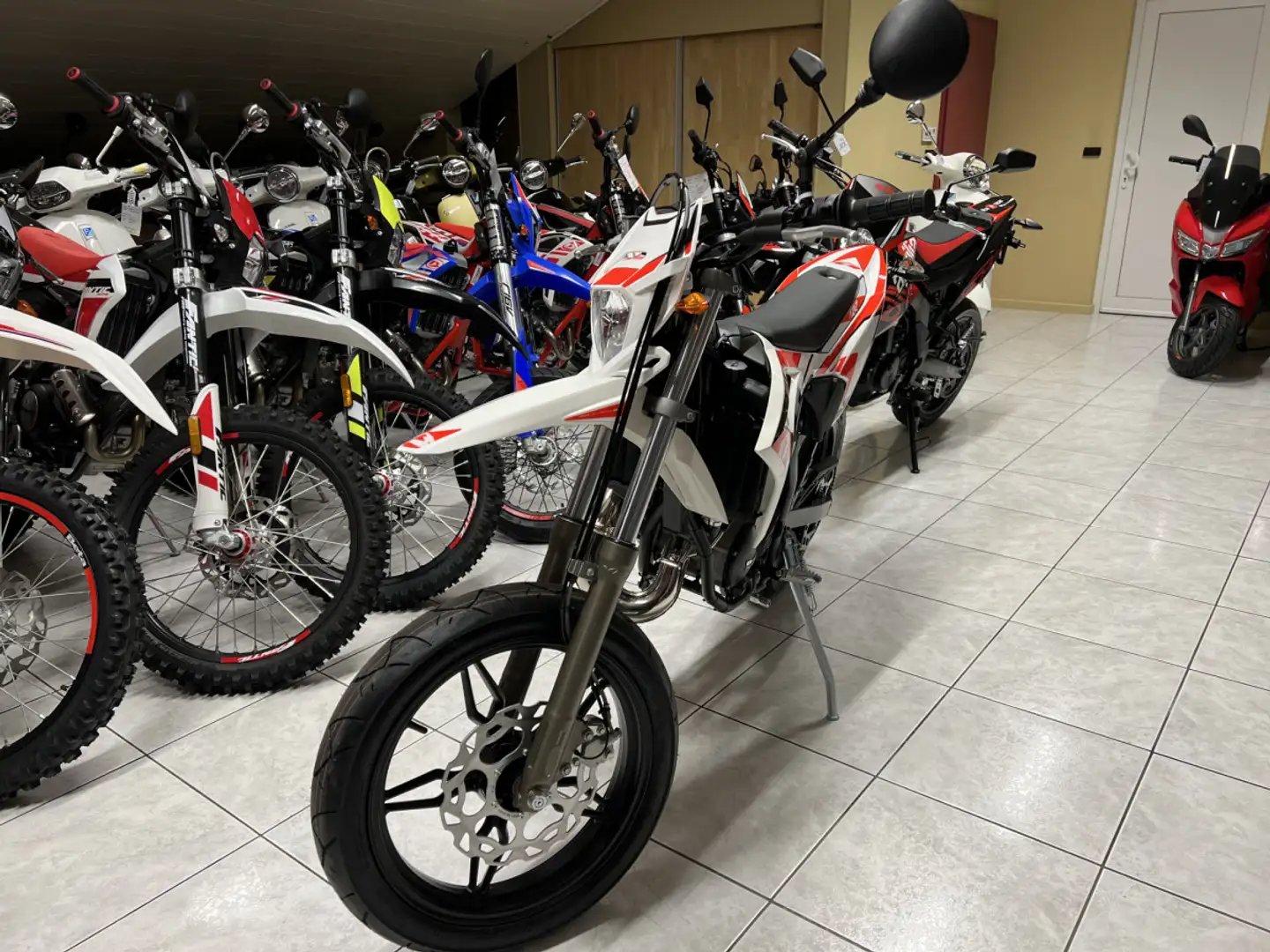 Beta RR 50 SUPER MOTARD 2T E5 Blanc - 2