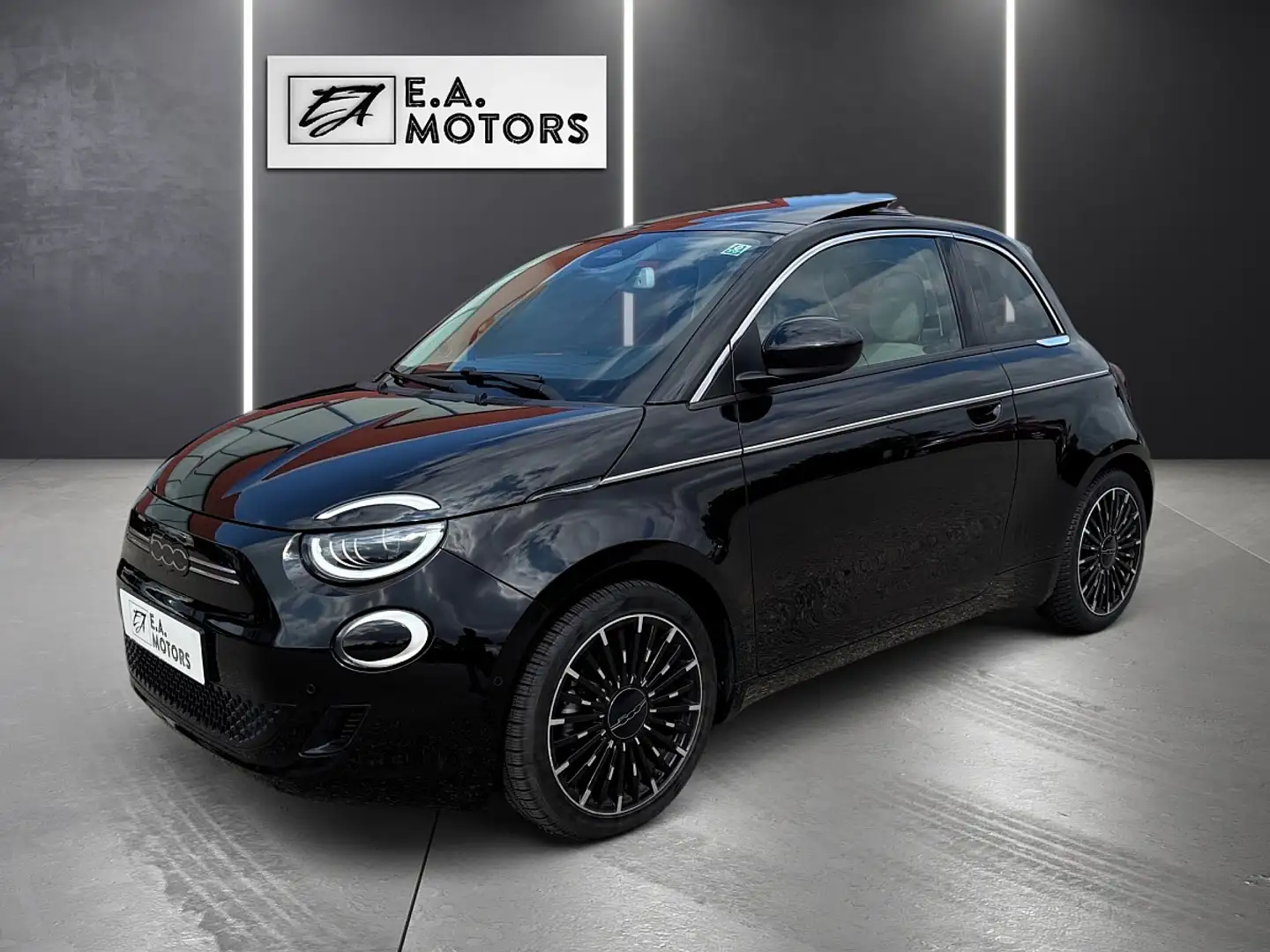 Fiat 500e 500 Elektro La Prima by Bocelli 42 kWh Schwarz - 1