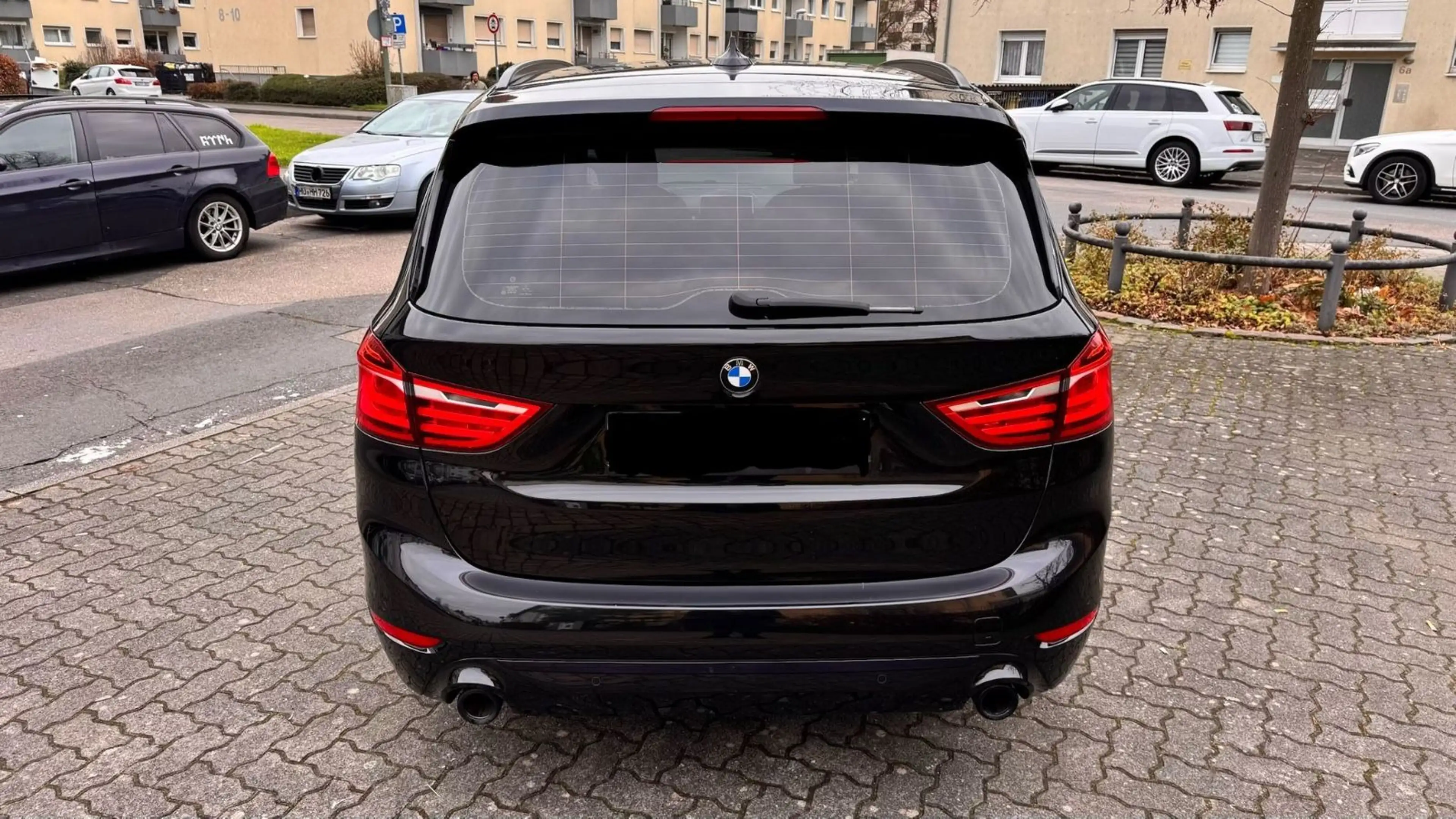 BMW 220 d Gran Tourer xDrive Sport Line — photo 5