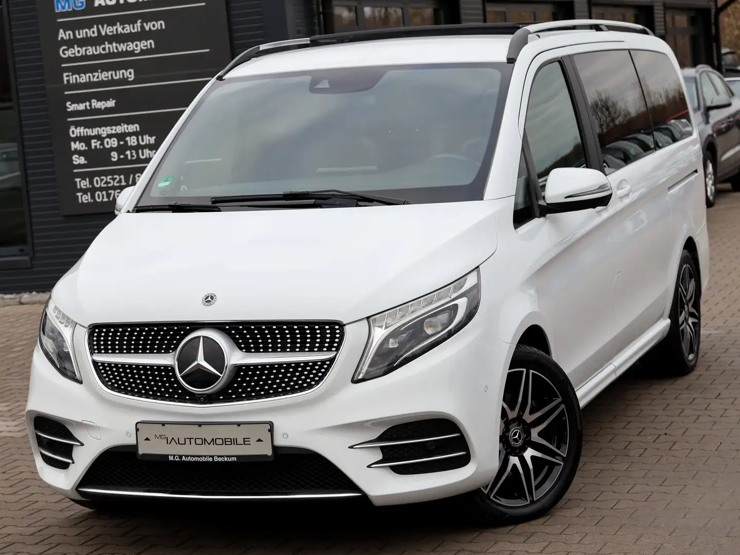 Mercedes-Benz V 300 d 4Matic lang - AMG LINE PANO 360° Alb - 1