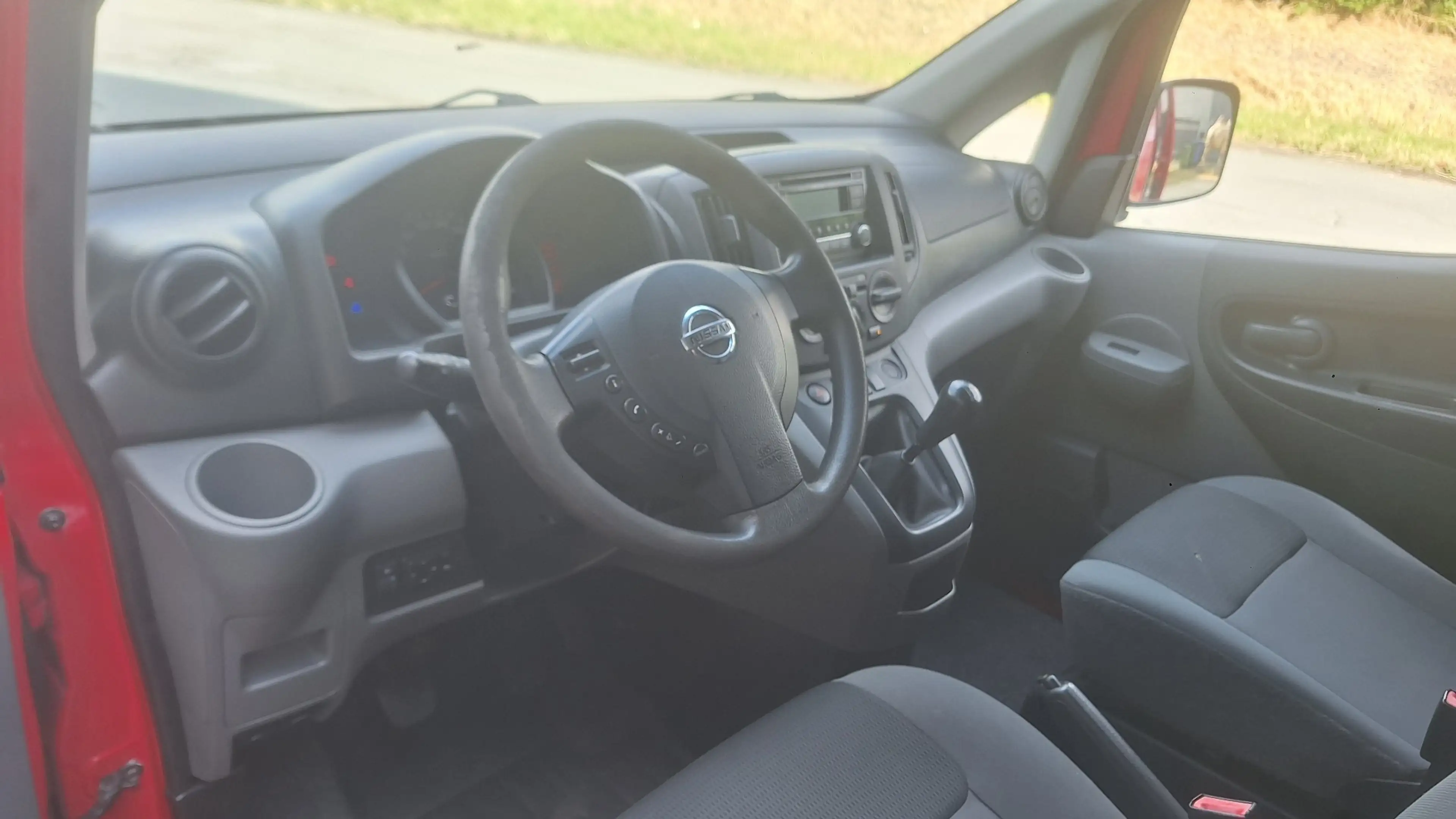 Nissan NV200 Kasten Comfort — photo 11