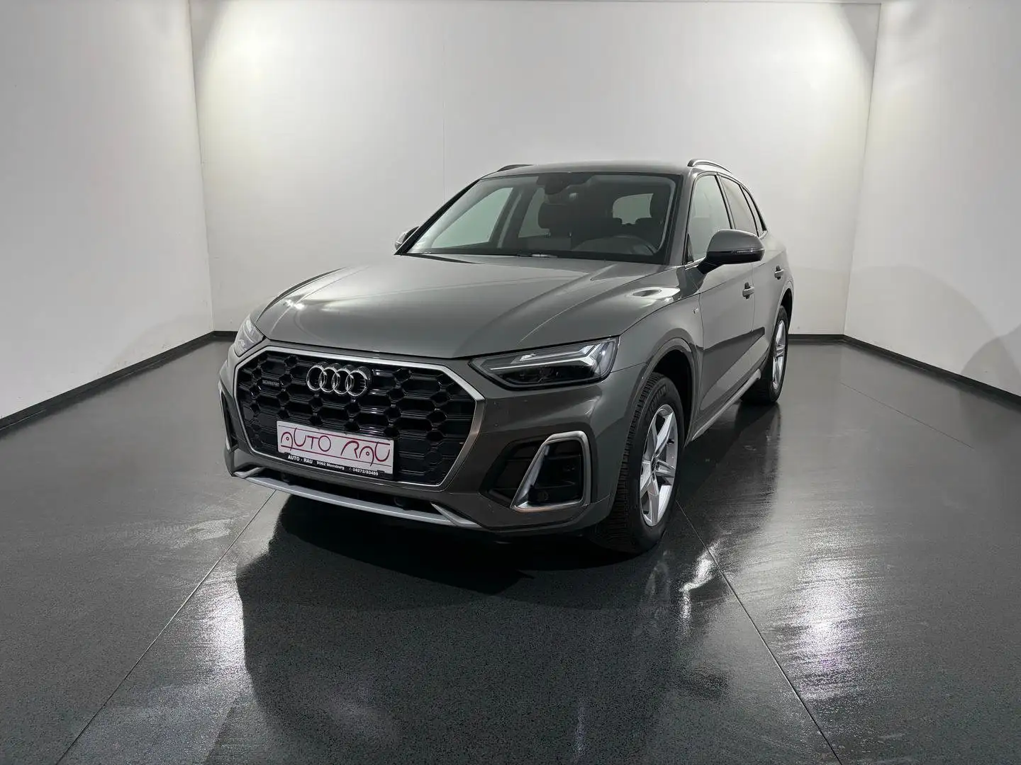 Audi Q5 40 TDI quattro S-tronic S-line *AHK*LED*NAVI* Grau - 2