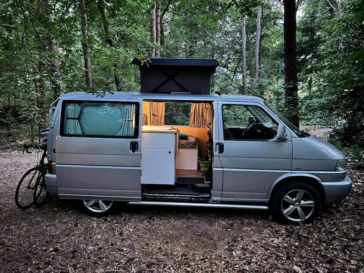 Volkswagen T4 Transporter Camper 2.5 tdi helemaal vakantieklaar Šedá - 1