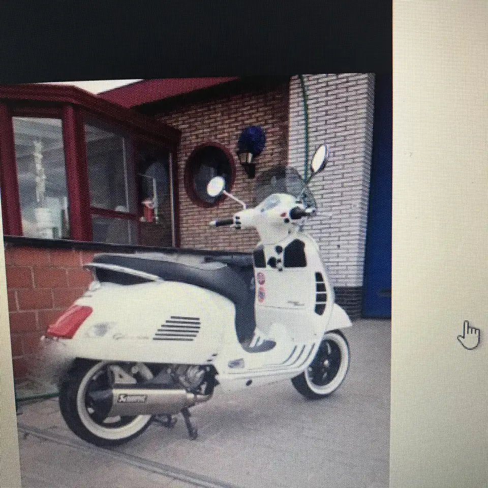 Vespa GTS 300