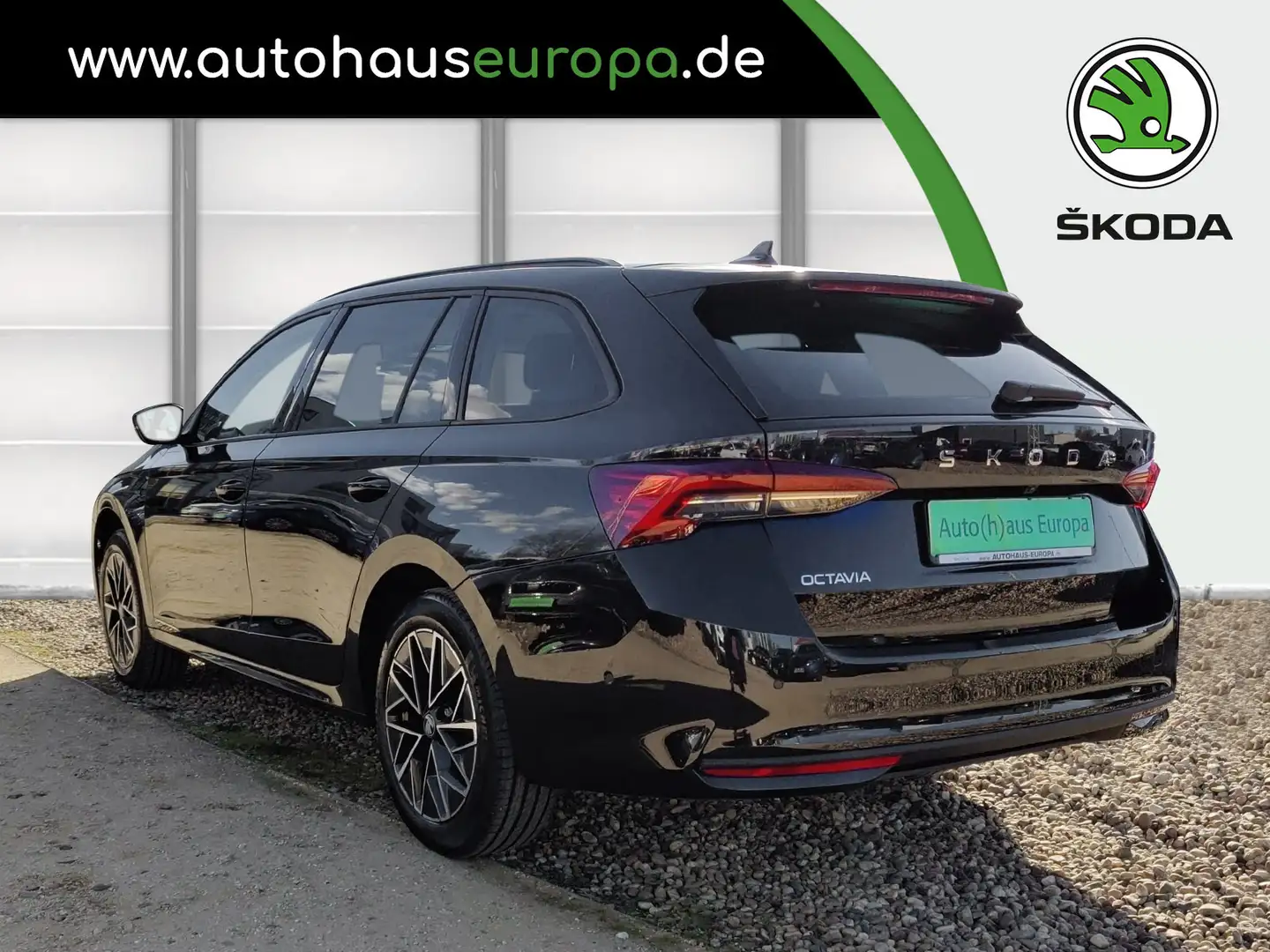 Skoda Octavia Combi 2.0 TDI DSG HeadUp Matrix ACC AHK 360 Schwarz - 2