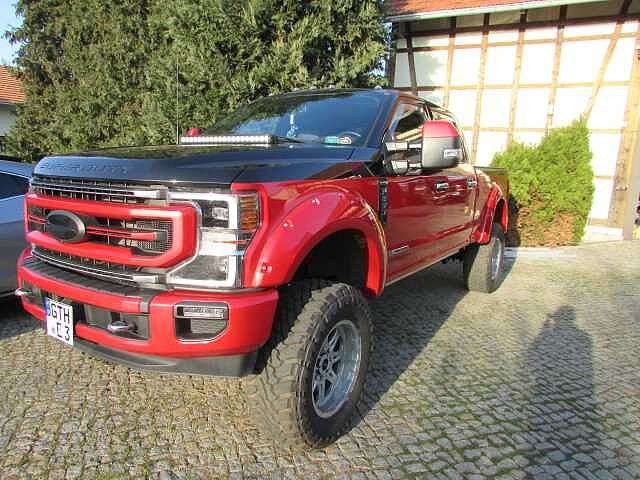 Imagine Ford F 350 F350  Top Truck  Crew Cab 12' TFT 10 Gang Platinum
