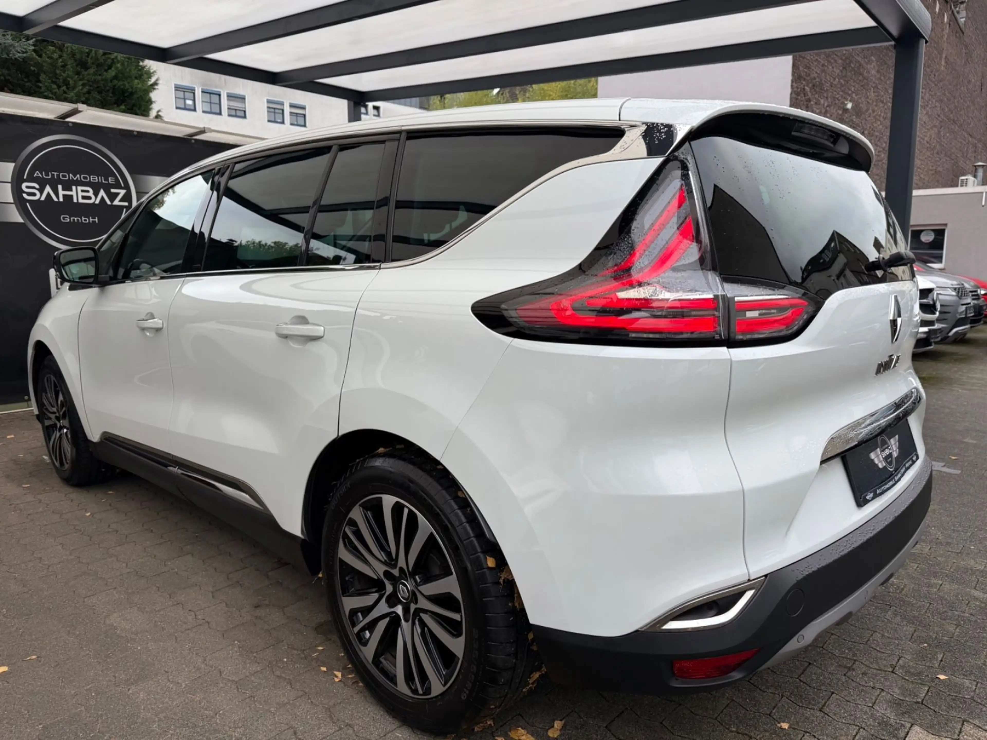 Renault Espace V Initiale Paris 7-SITZER*PANO*360°*SPUR — photo 4