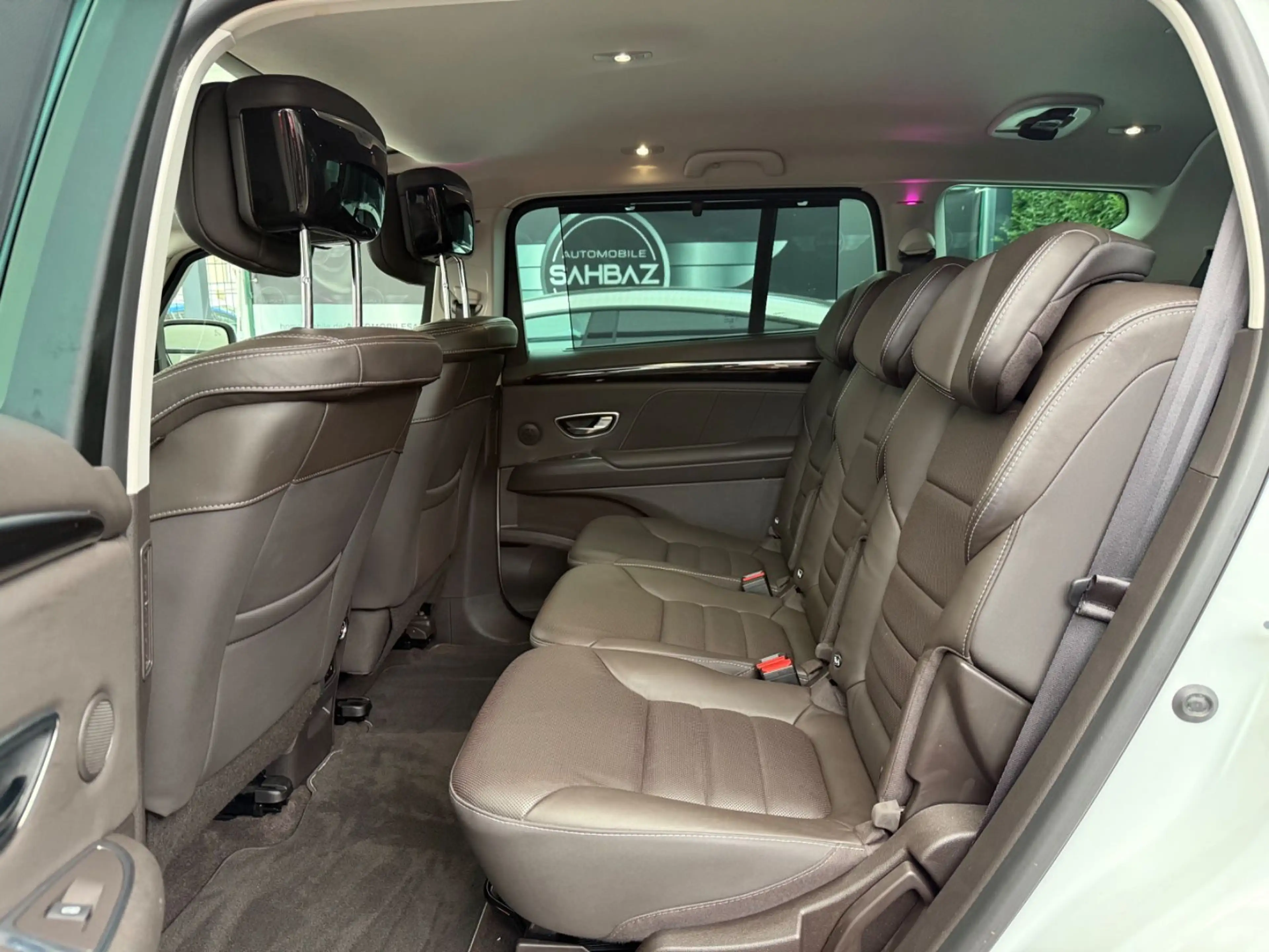 Renault Espace V Initiale Paris 7-SITZER*PANO*360°*SPUR — photo 11