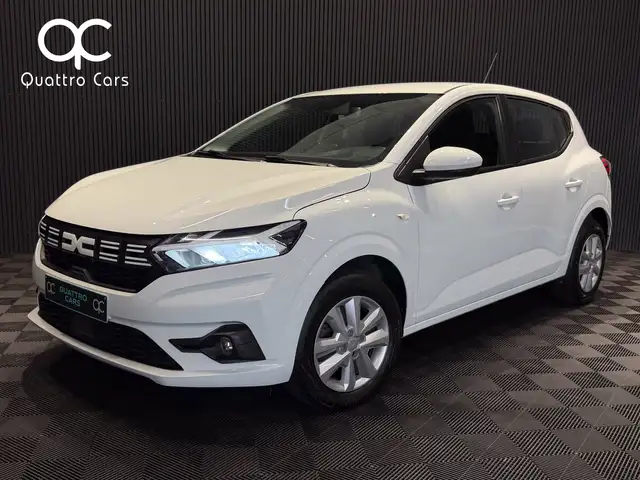 Dacia Sandero 1.0i * CAR PLAY * CLIM * 1ERE MAIN * LED