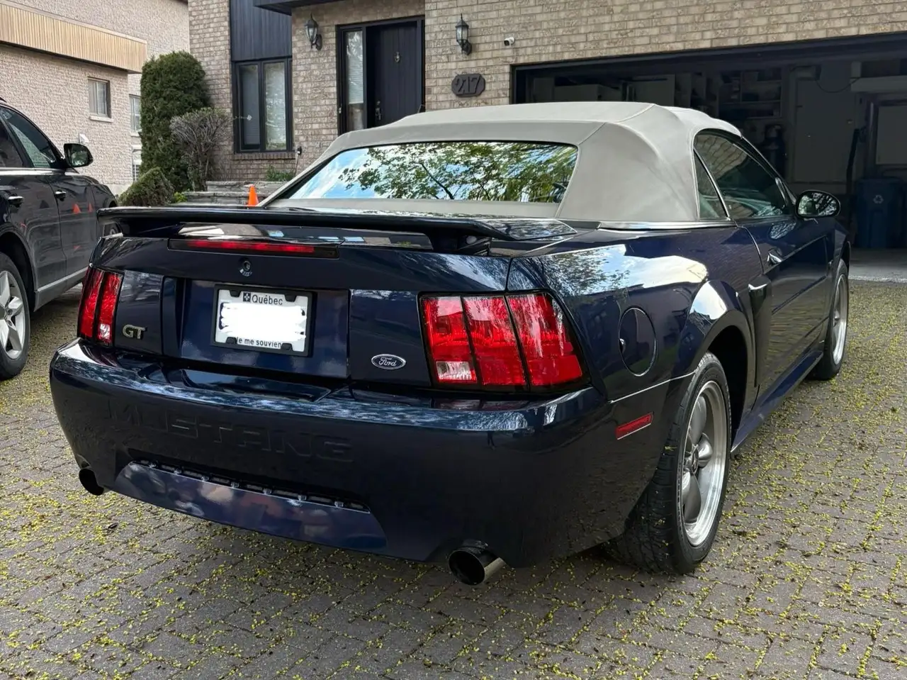 2003 Ford Mustang