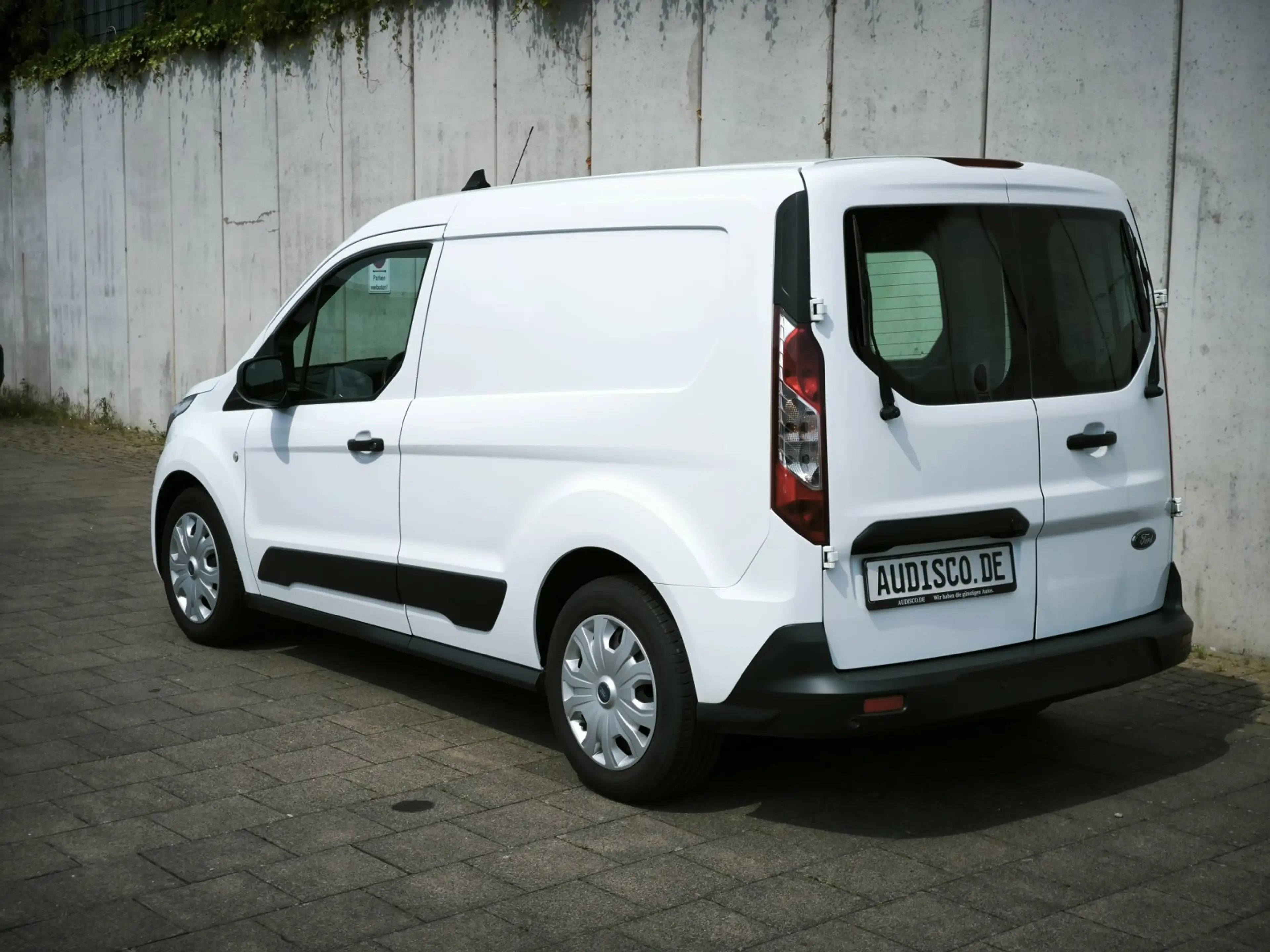 Ford Transit Connect Xenon Kamera Navi PDC Totwinkel — photo 6