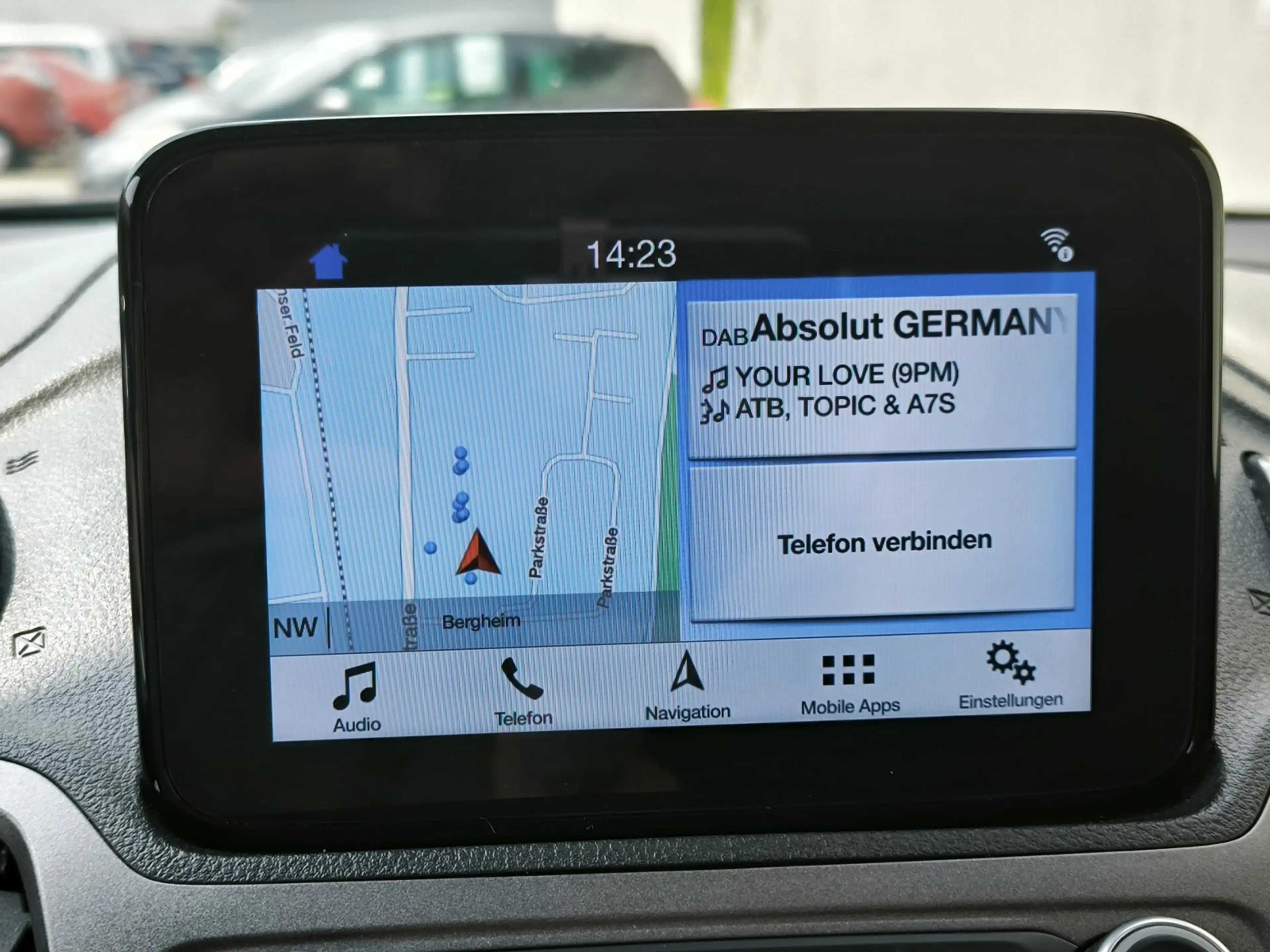 Ford Transit Connect Xenon Kamera Navi PDC Totwinkel — photo 10