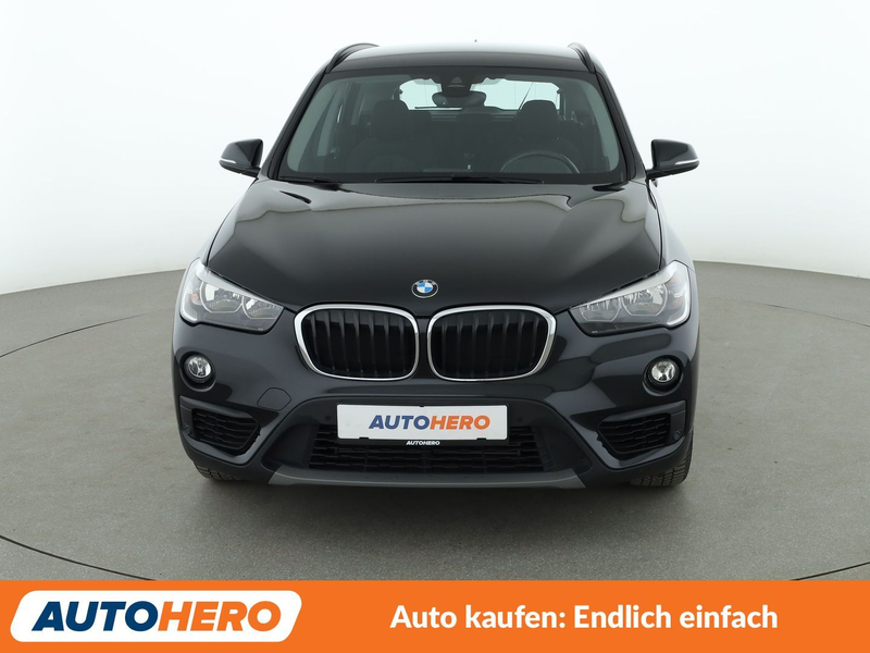 BMW X1 sDrive 18i Advantage*NAVI*TEMPO*SHZ* — photo 9