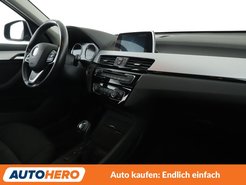 BMW X1 sDrive 18i Advantage*NAVI*TEMPO*SHZ* — photo 13