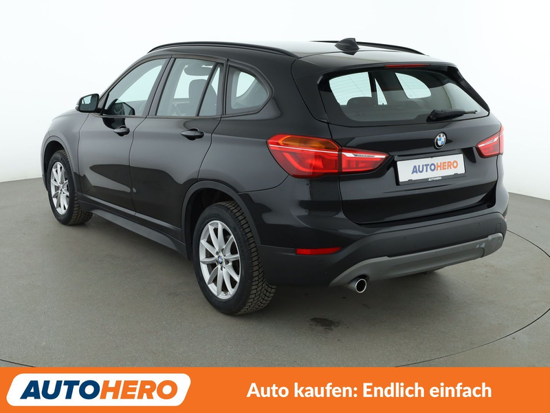 BMW X1 sDrive 18i Advantage*NAVI*TEMPO*SHZ* — photo 4