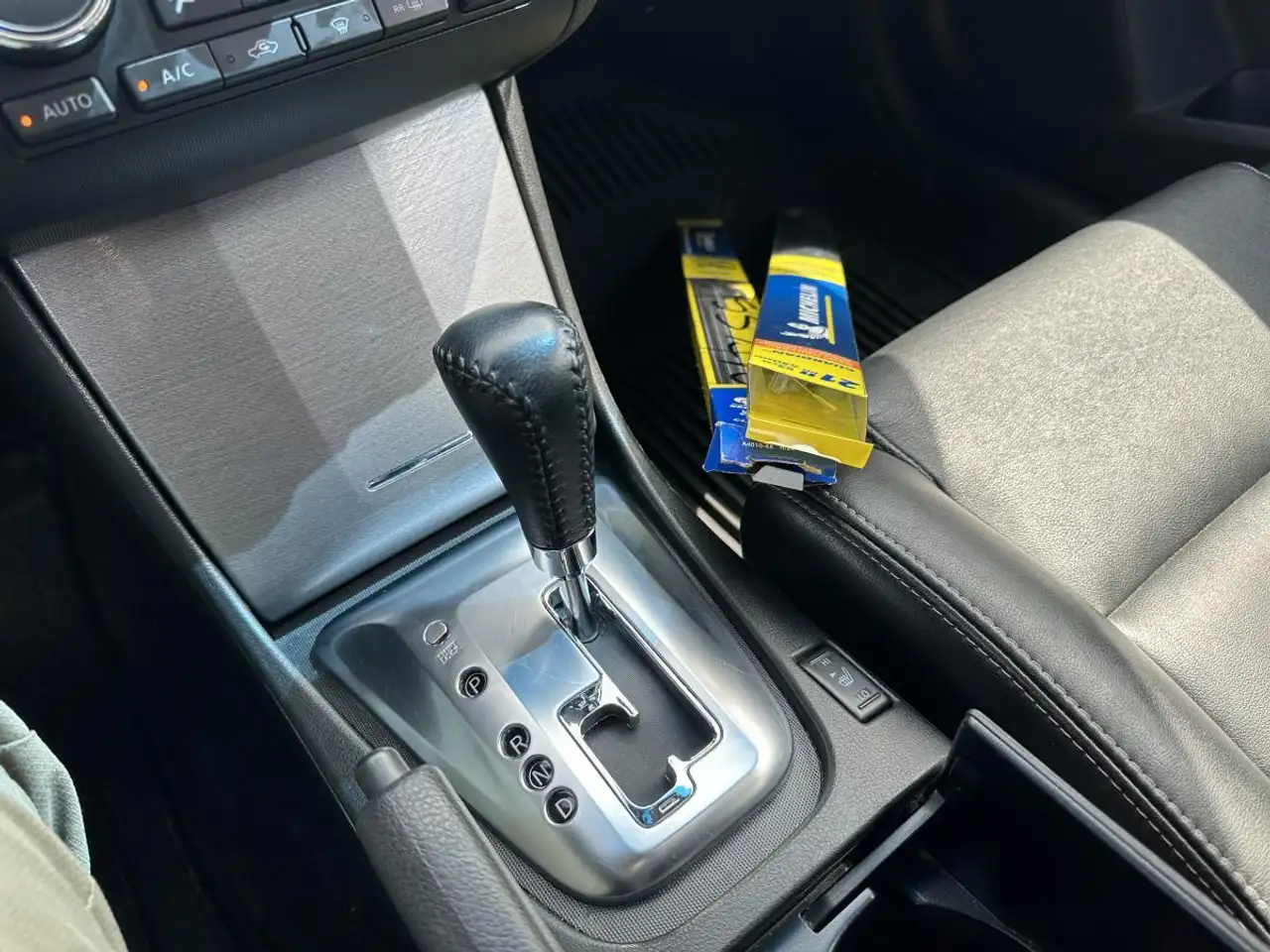 Nissan Altima снимка Nissan Altima