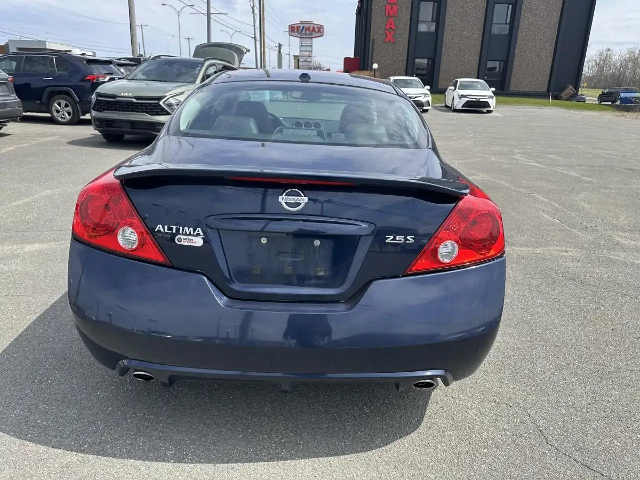 Nissan Altima снимка Nissan Altima