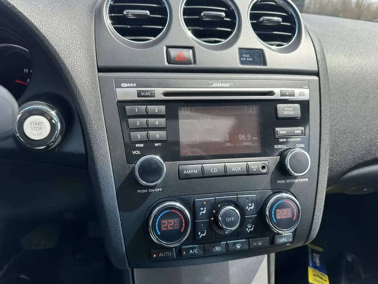 Nissan Altima снимка Nissan Altima