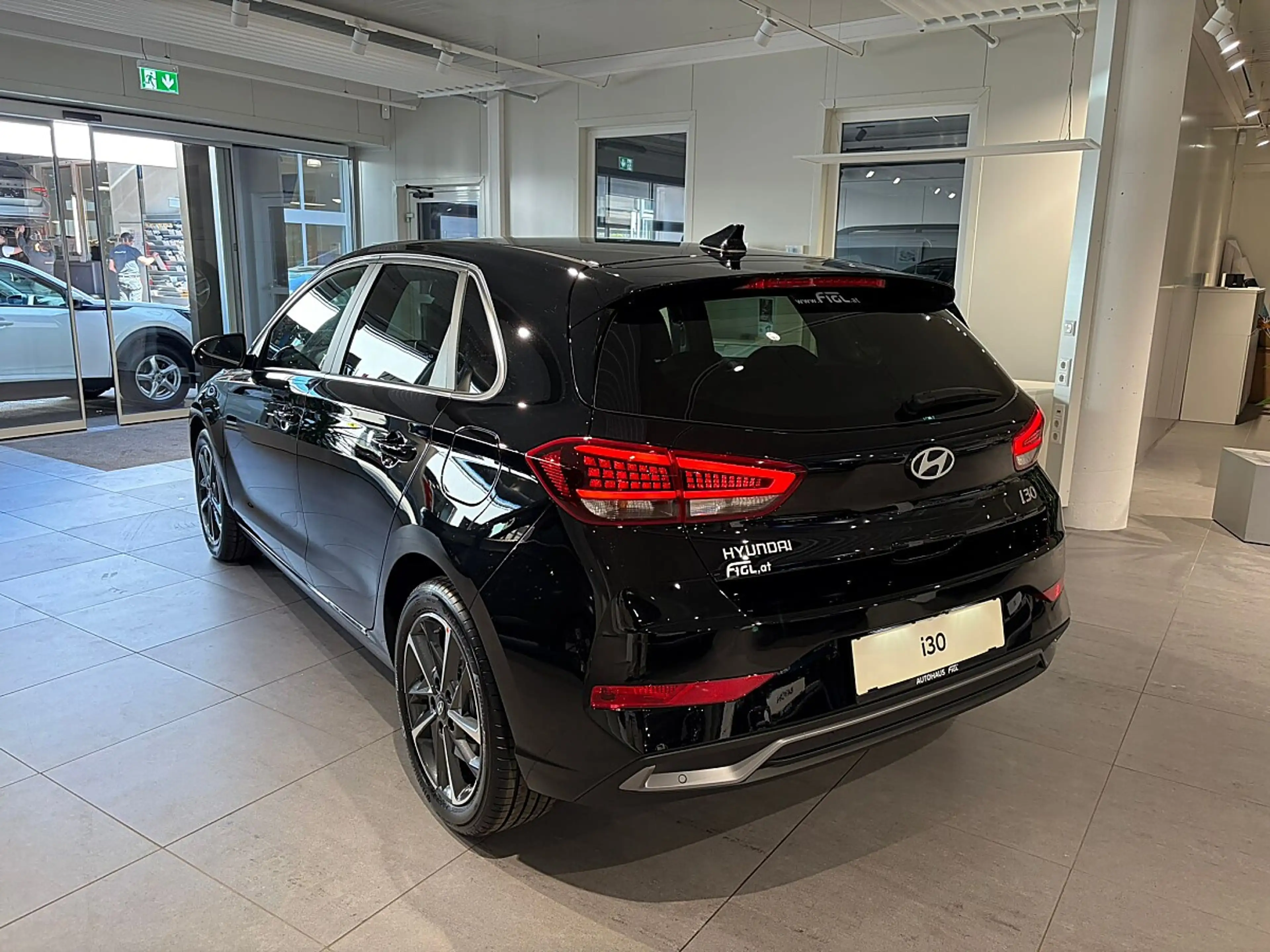 Hyundai i30 1,6 TGDI Comfort Line DCT — photo 4