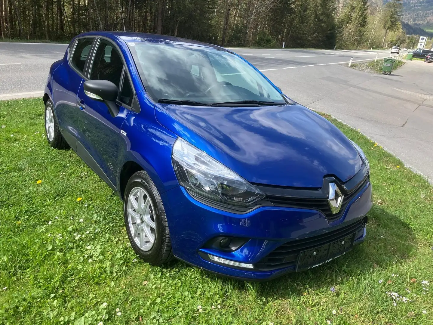 Renault Clio Life TCe 75 Turbo Blau - 2