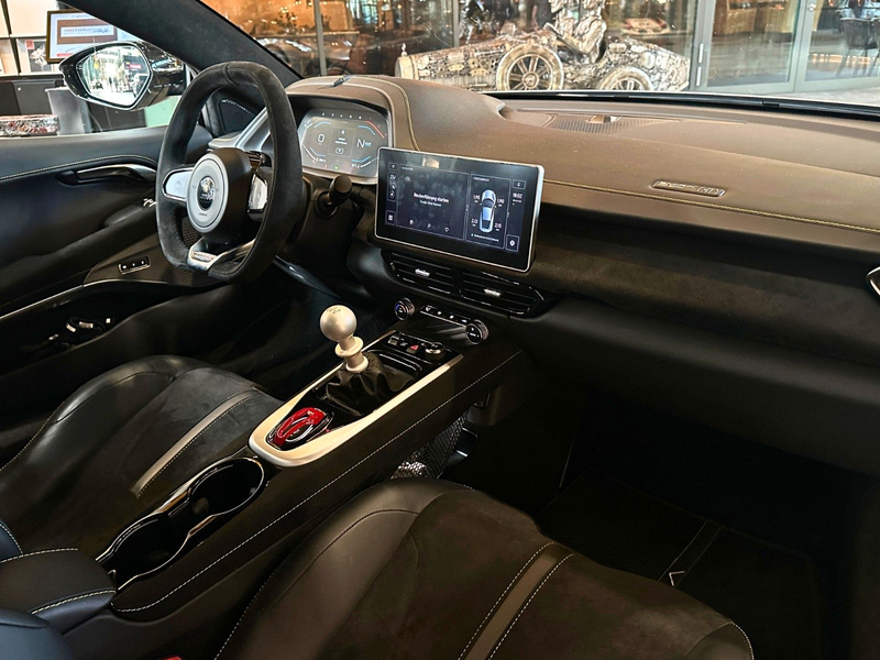 Lotus Emira 3.5 V6 475PS /  Alcantara / TFT-Cockpit — photo 15