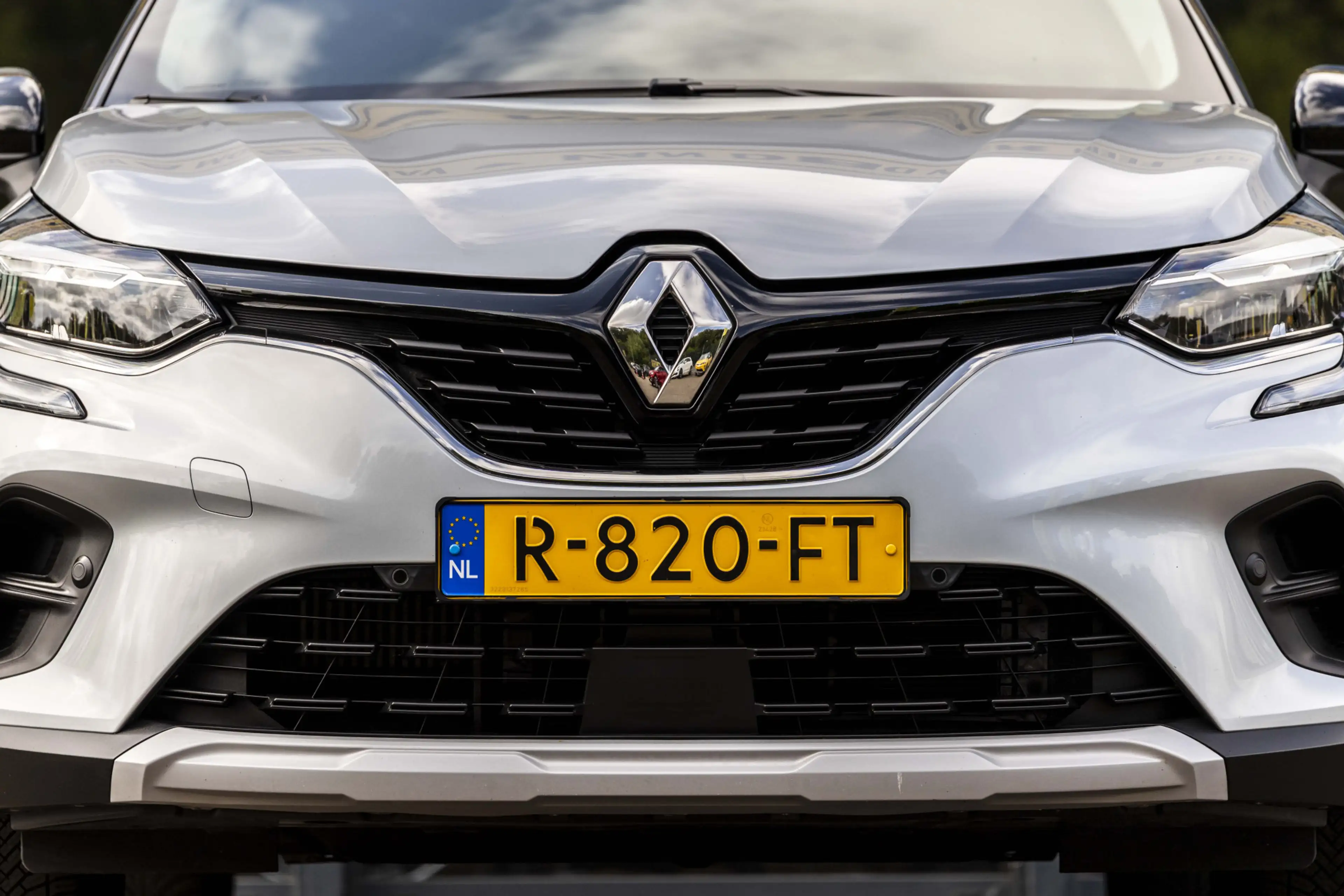 Renault Captur 1.0 TCe 90 Zen — photo 3