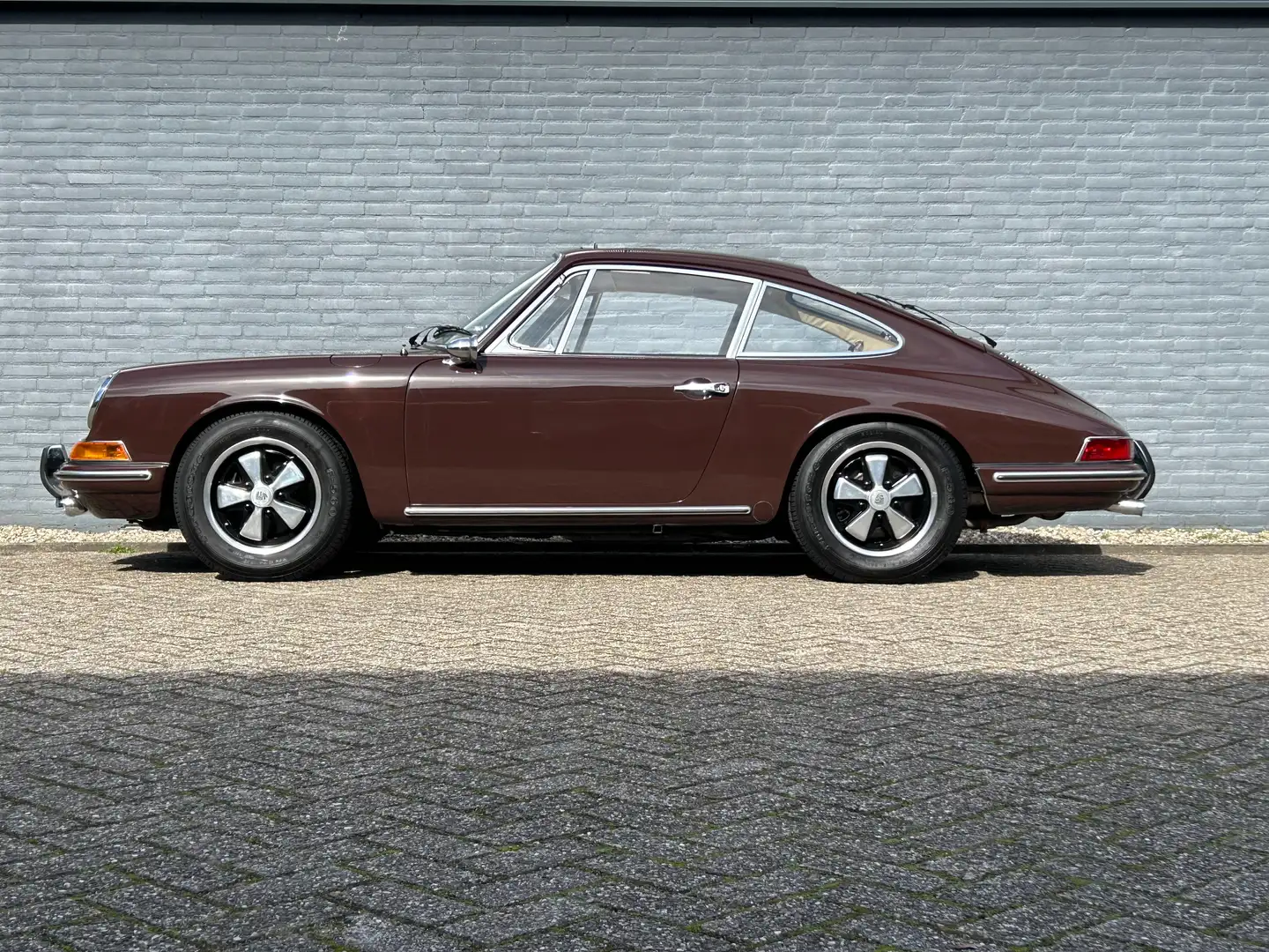 Porsche 912 SWB Sunroof matching Numbers Brown - 1