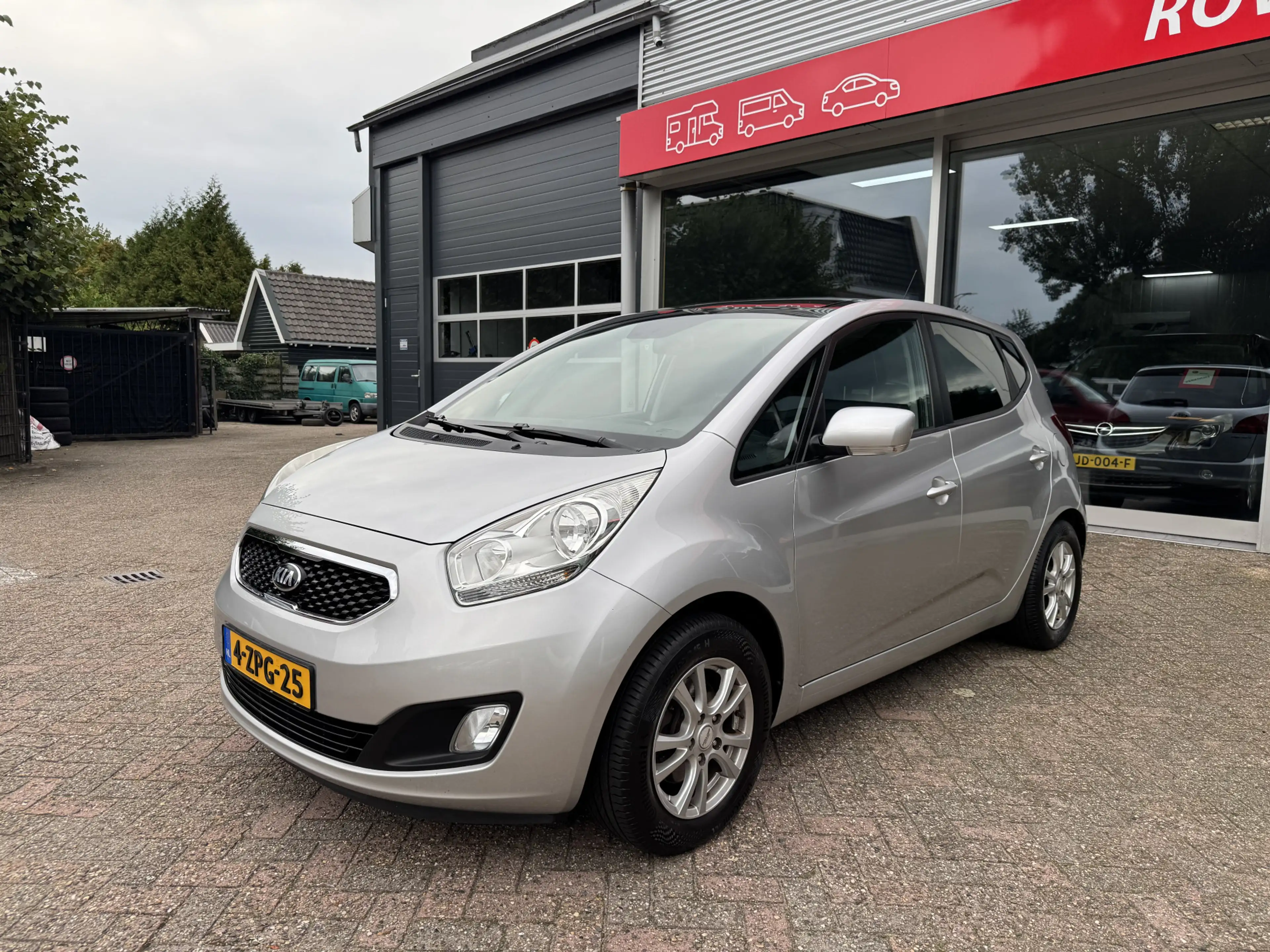 Kia Venga 1.4 CVVT Vibe Trekhaak, Panorama dak, Cruise, Blue — photo 2