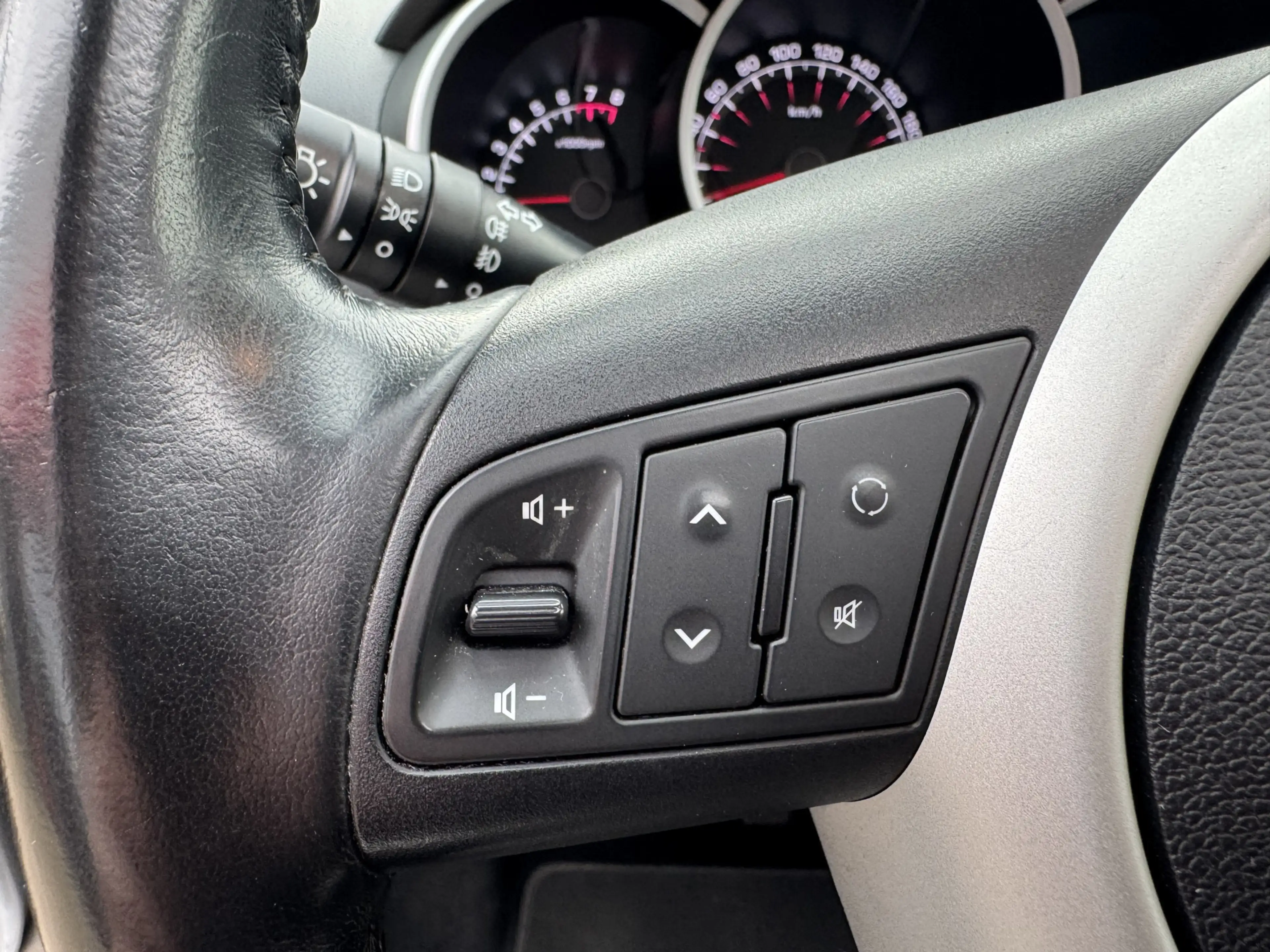 Kia Venga 1.4 CVVT Vibe Trekhaak, Panorama dak, Cruise, Blue — photo 20