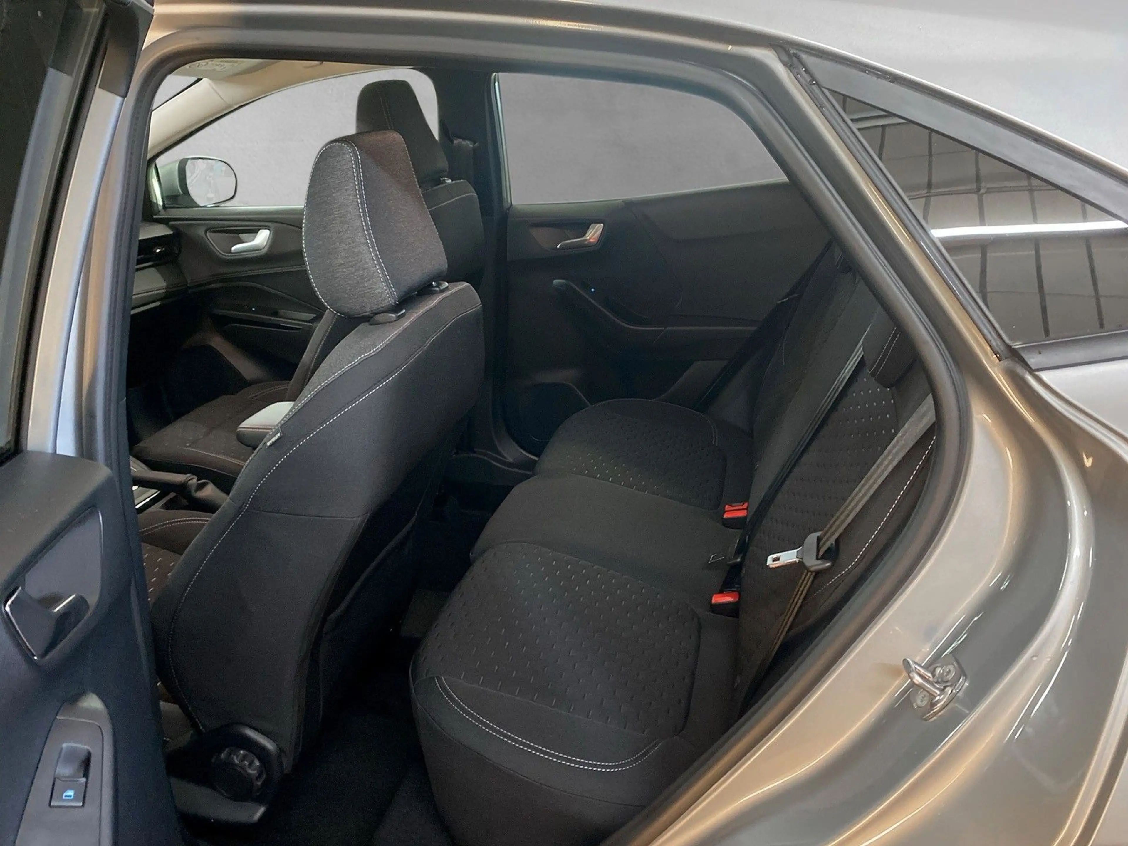 Ford Puma Titanium — photo 10