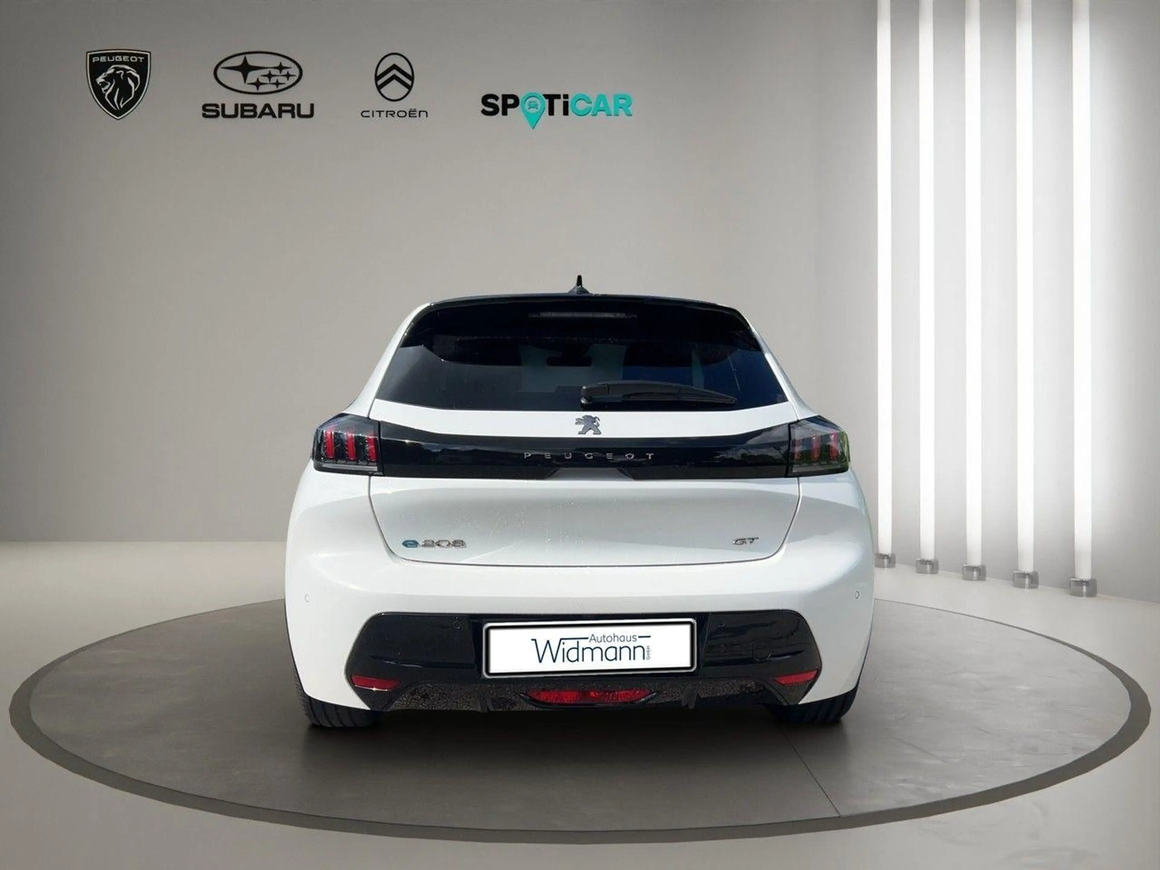 Peugeot e-208 e- GT — photo 5