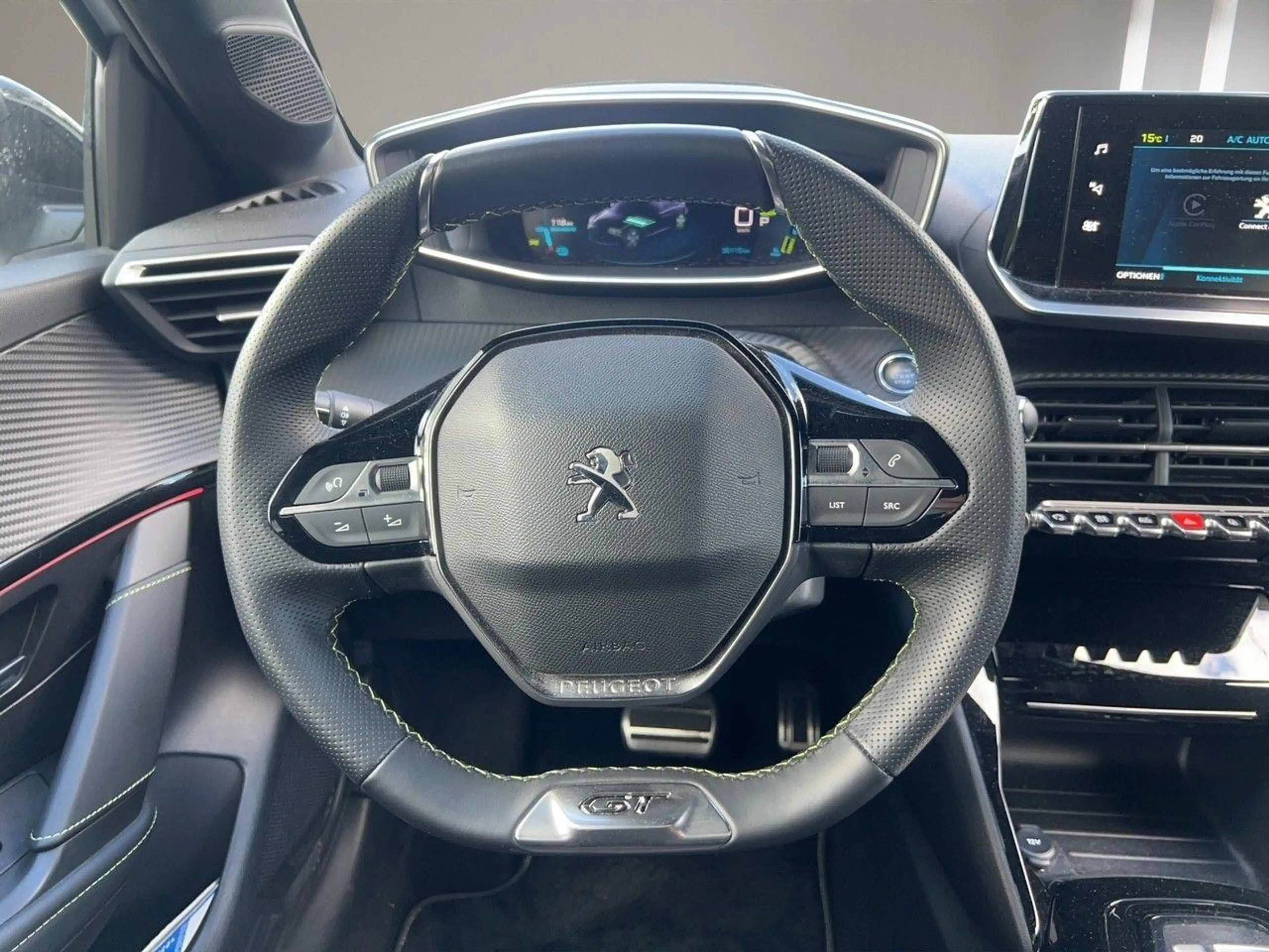 Peugeot e-208 e- GT — photo 10