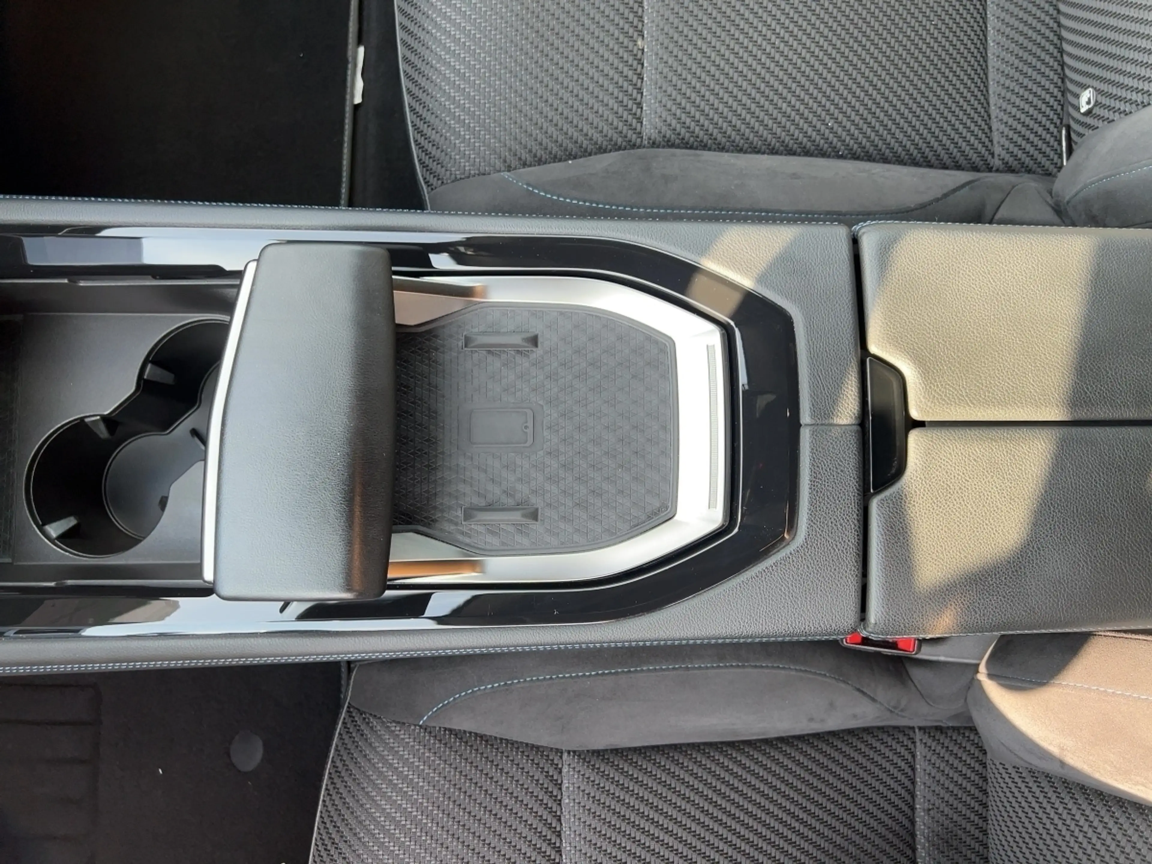 Renault Espace 1.2 Full Hybrid 200 Esprit Alpine — photo 15