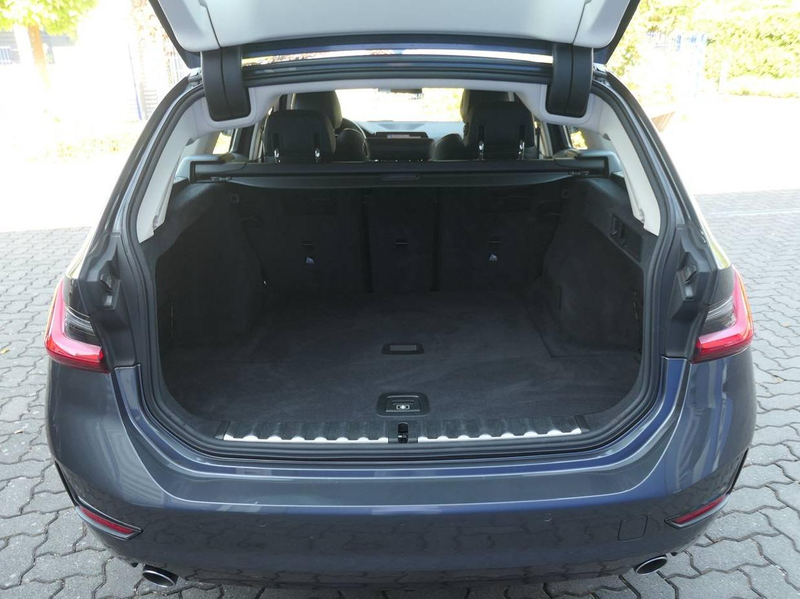 BMW 318 318d Touring Sport Line Headup LED Kamera Inspektion Neu Top Zustand! — photo 13