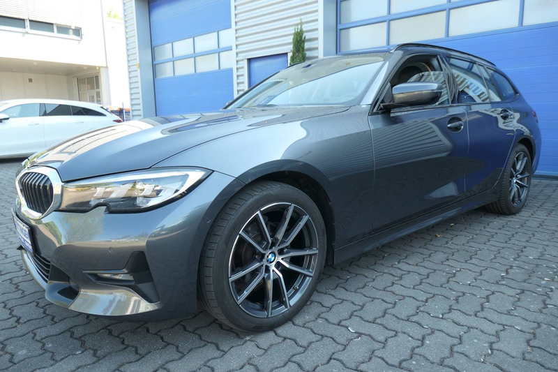 BMW 318 318d Touring Sport Line Headup LED Kamera Inspektion Neu Top Zustand!