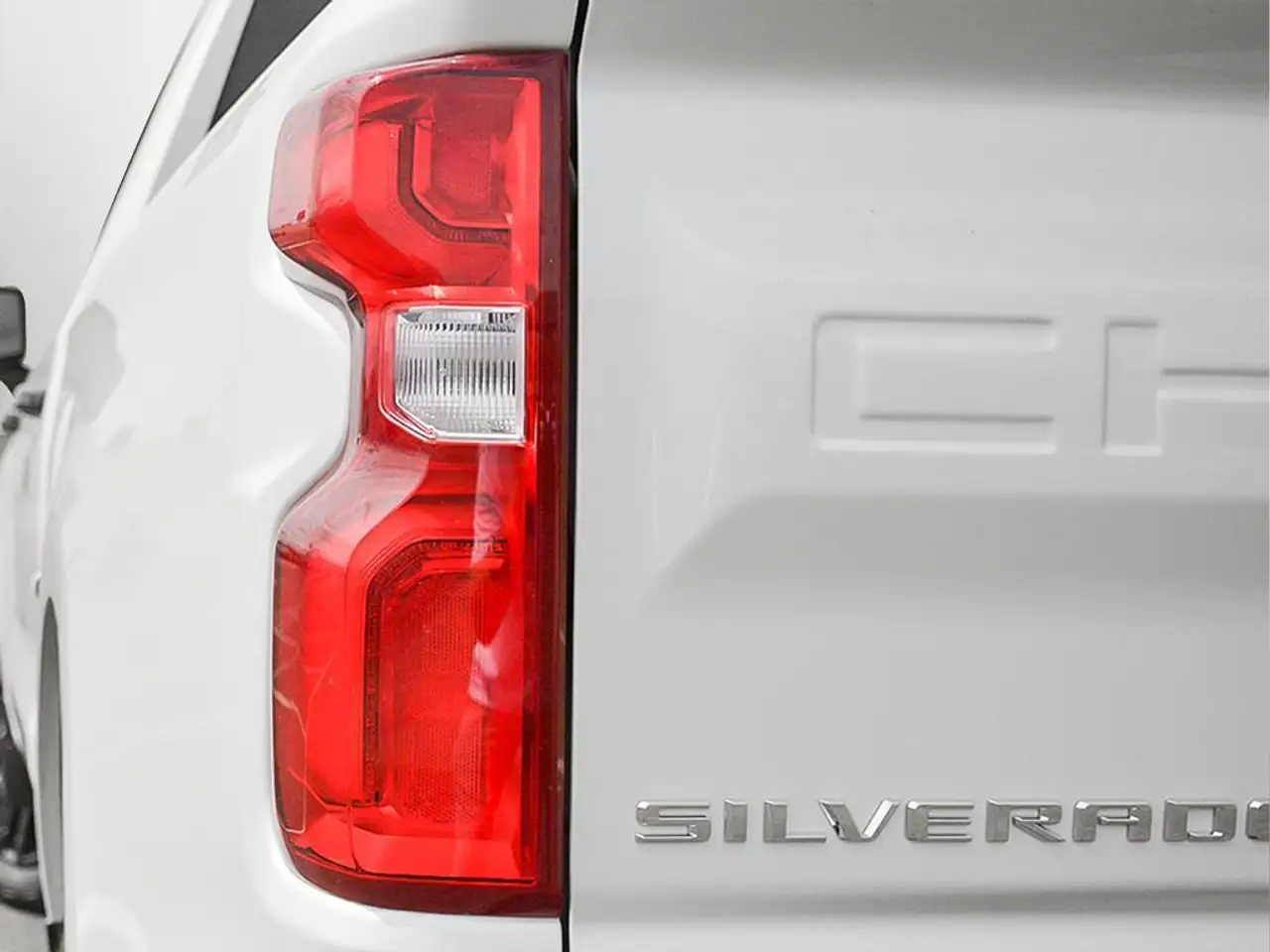 Chevrolet Silverado 1500 снимка Chevrolet Silverado 1500