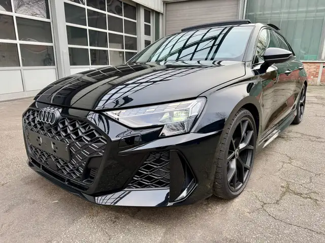 Audi RS3 Sportback / Matrix / Pano / RS-Abgas / MMi