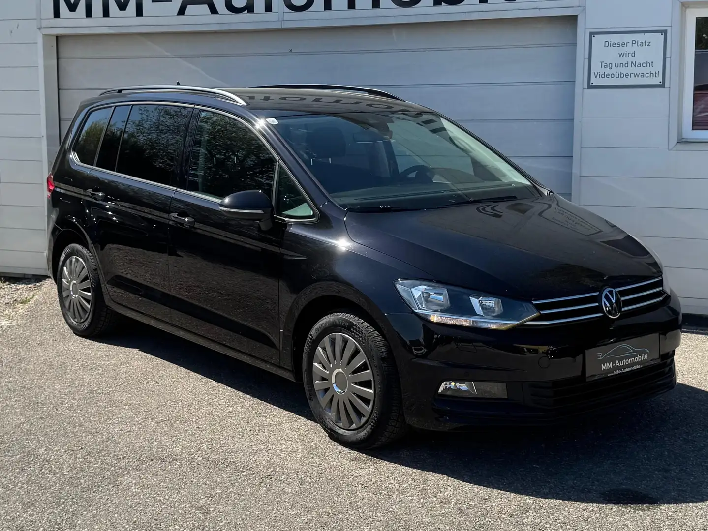 Volkswagen Touran Comfortline DSG BMT*7-SITZER*NAVI*SHZ*PDC*uvm Schwarz - 1