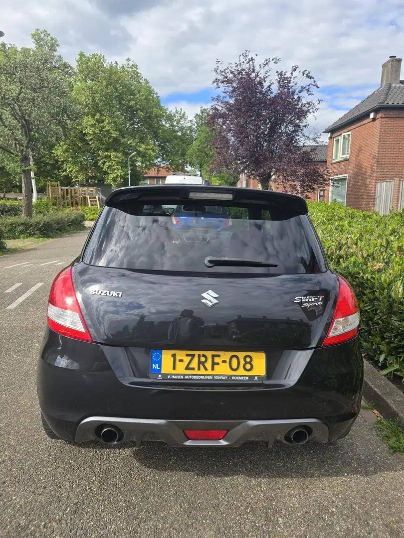 Suzuki Swift 1.6 Sport Zwart - 2