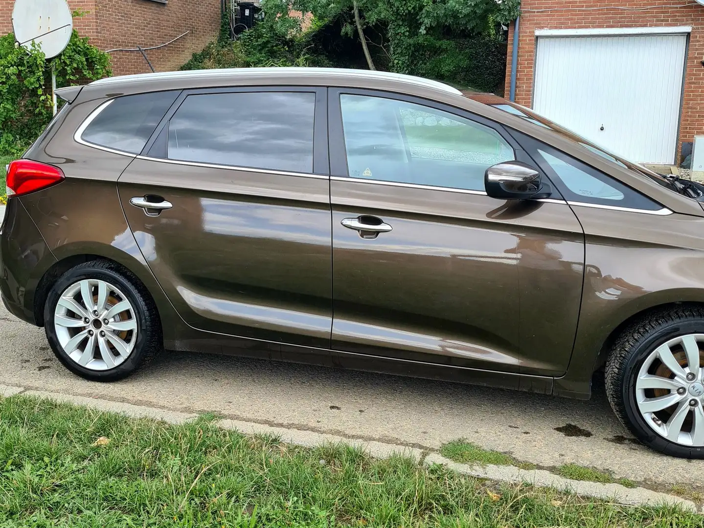 Kia Carens Carens 1.7 CRDi 136 Dream Team Edition - 1