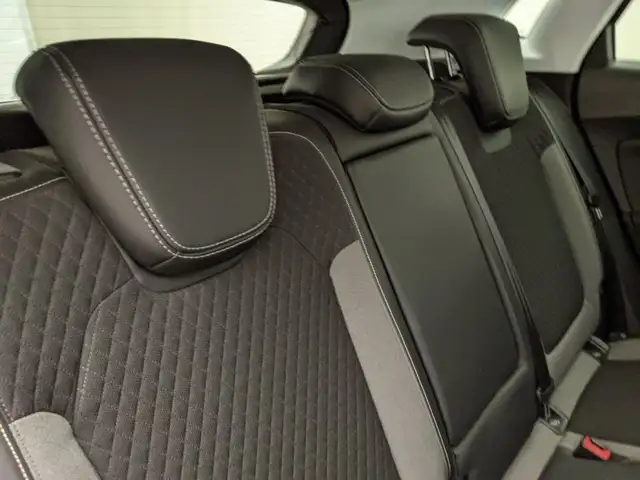 Opel Grandland X view 8
