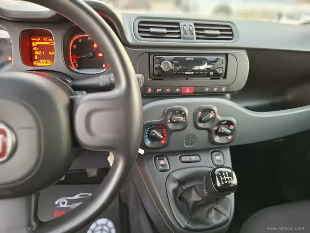 Fiat Panda view 11